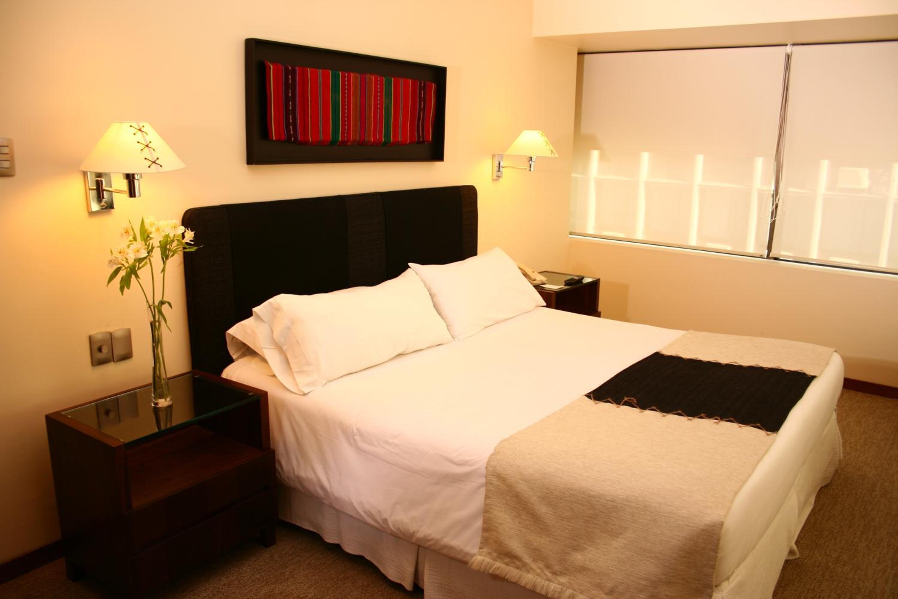 Suite - Photo 5