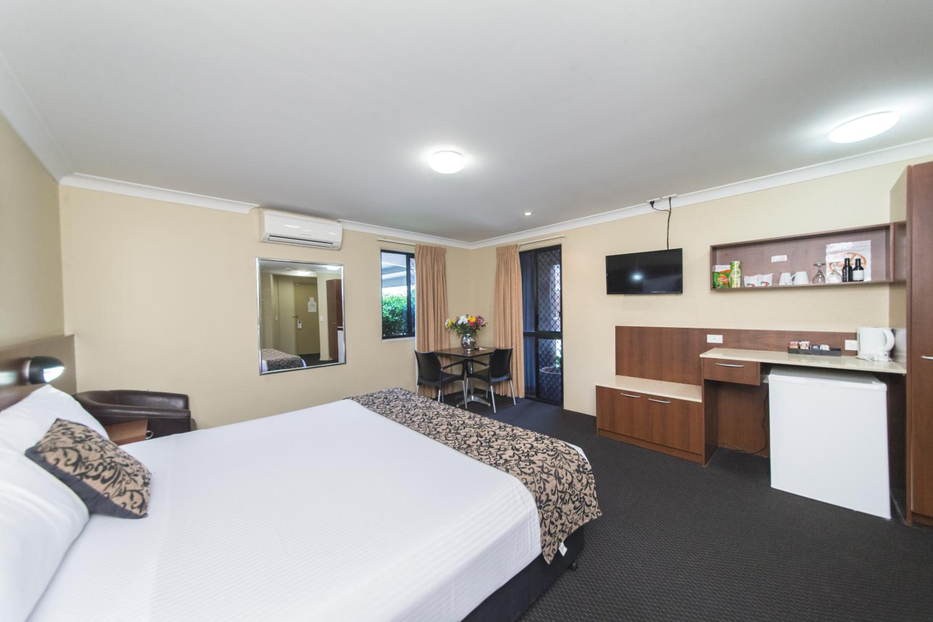Spa Room photo 2