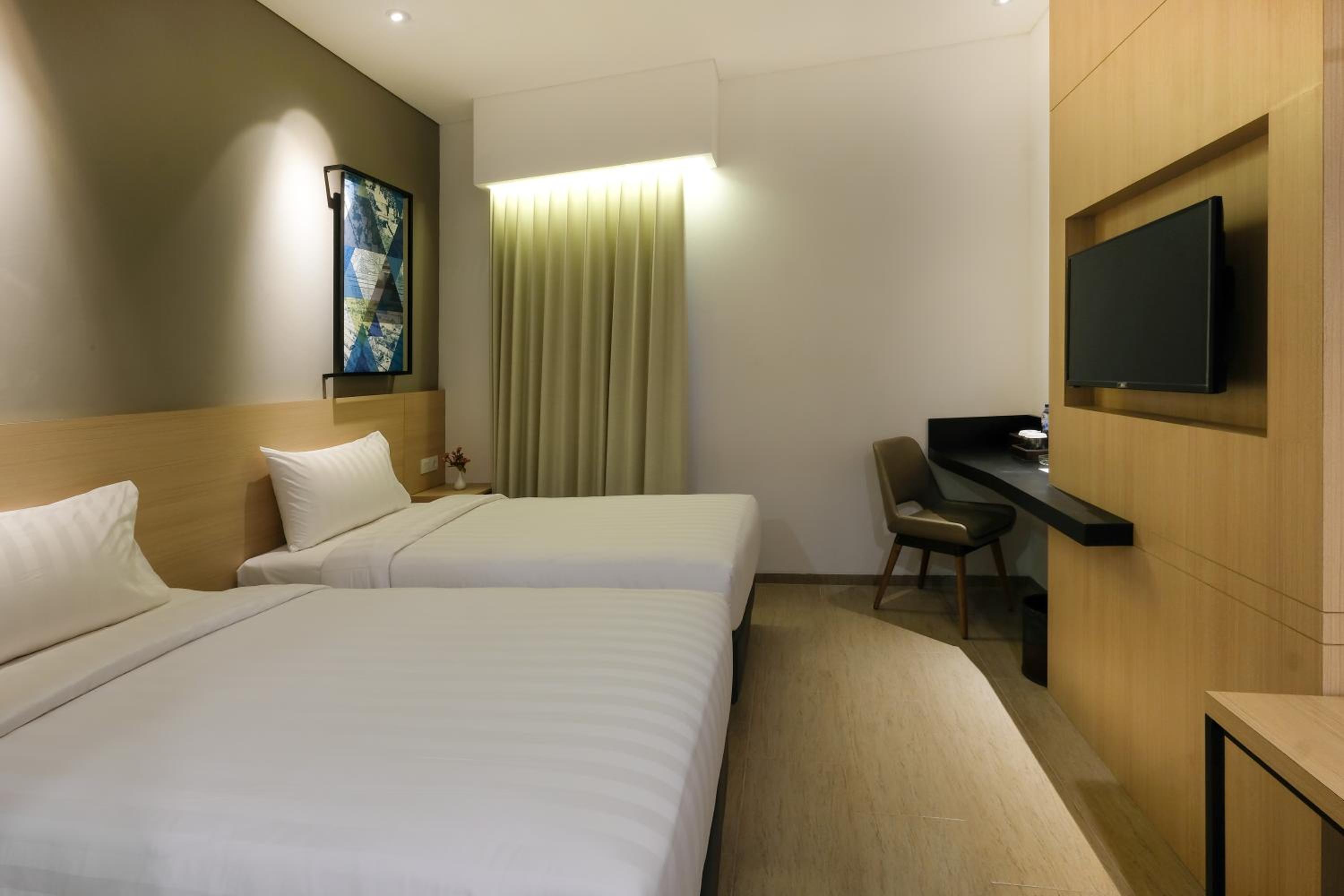 Superior Twin Room - Photo 2