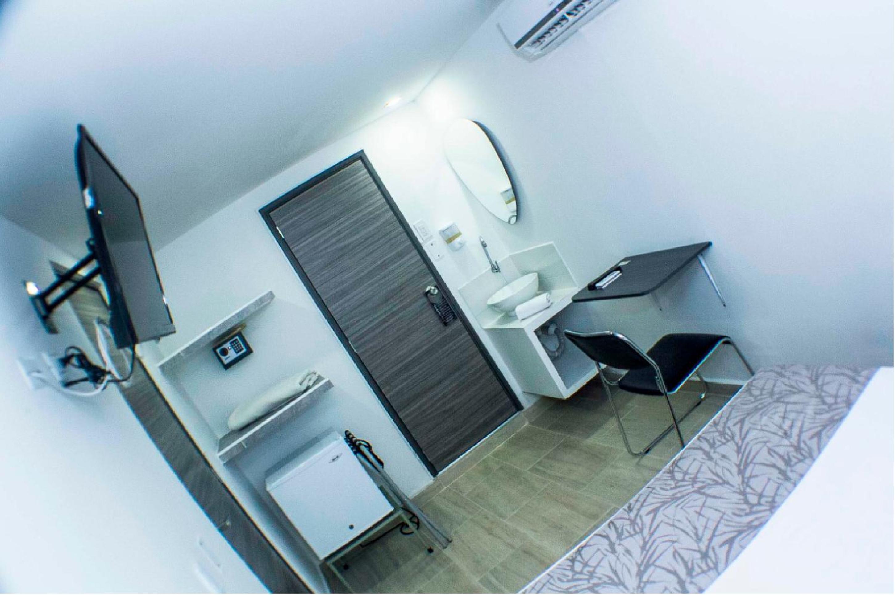 Economy Single Room
