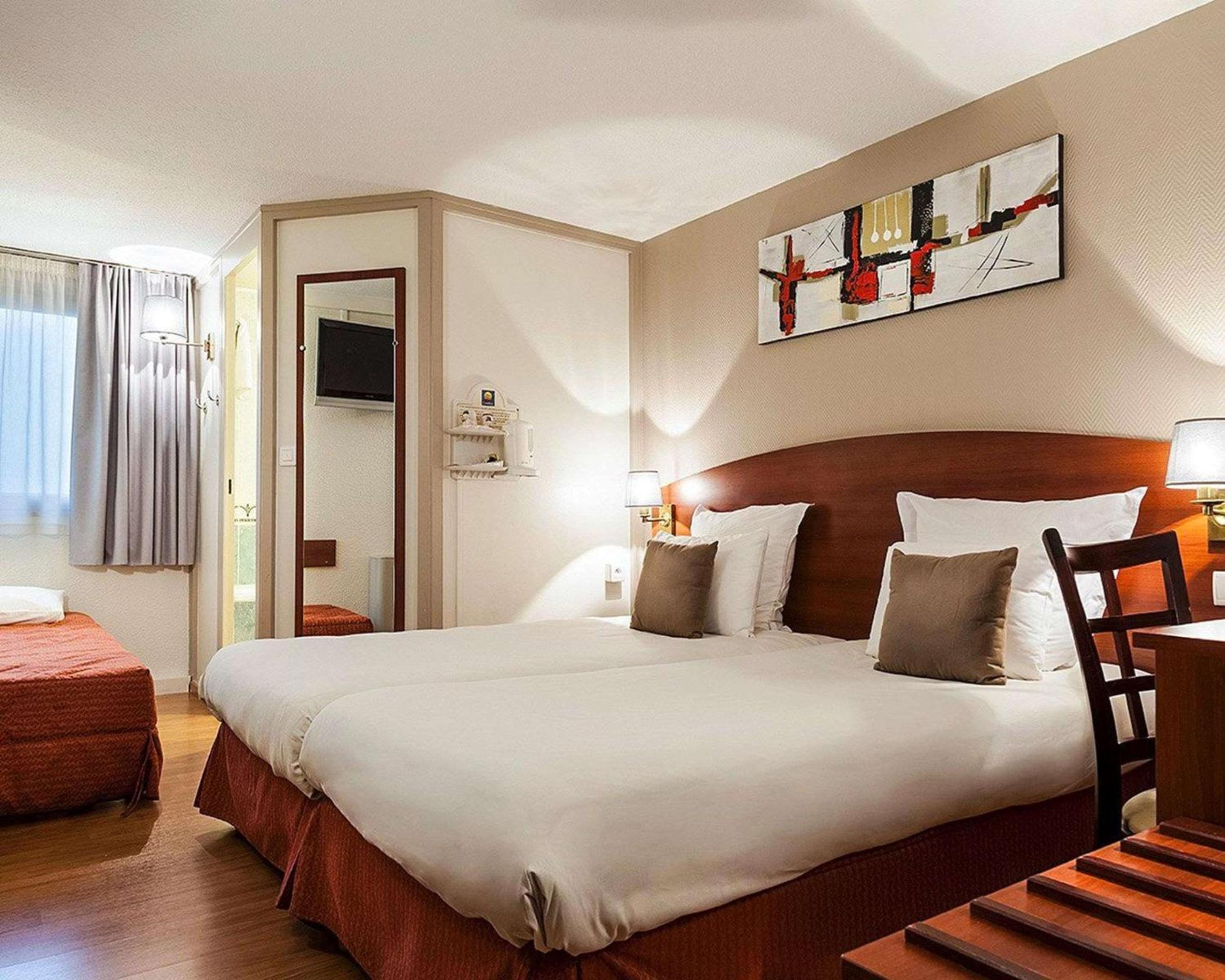 Twin Room with Air Conditioning - Non Smoking - Photo 4