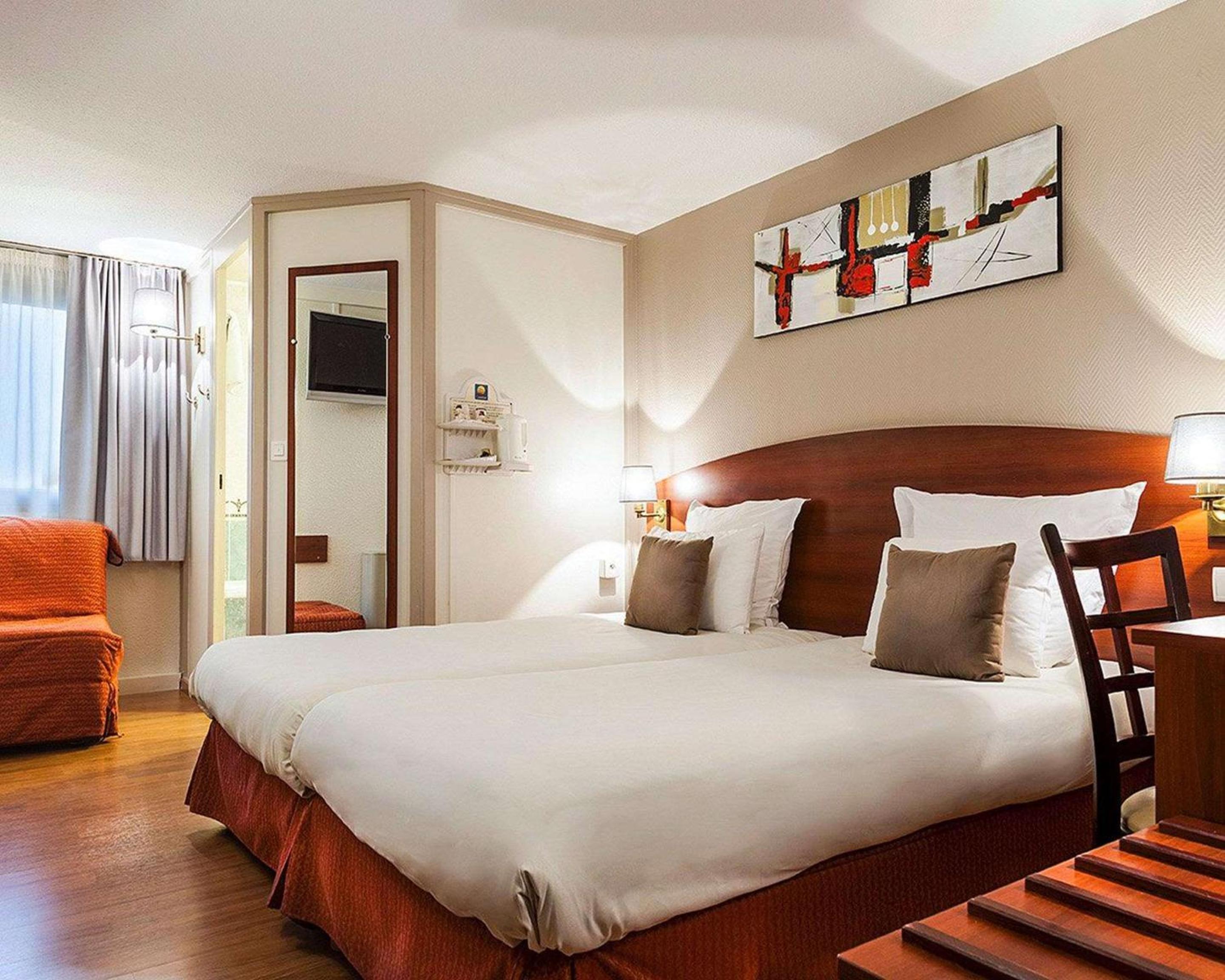 Twin Room with Air Conditioning - Non Smoking - Photo 5