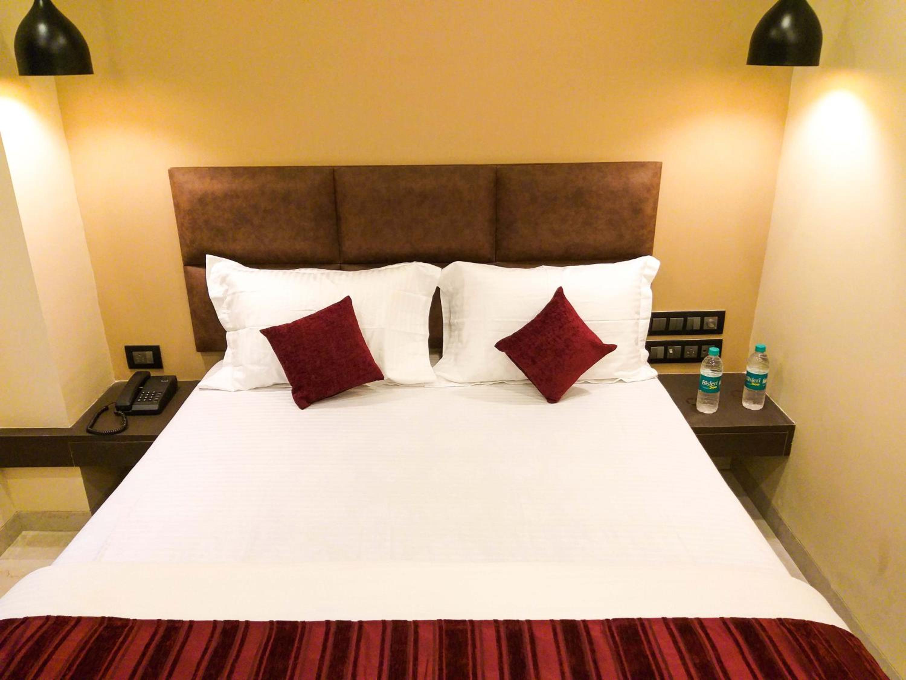 Deluxe Double Room - Photo 4