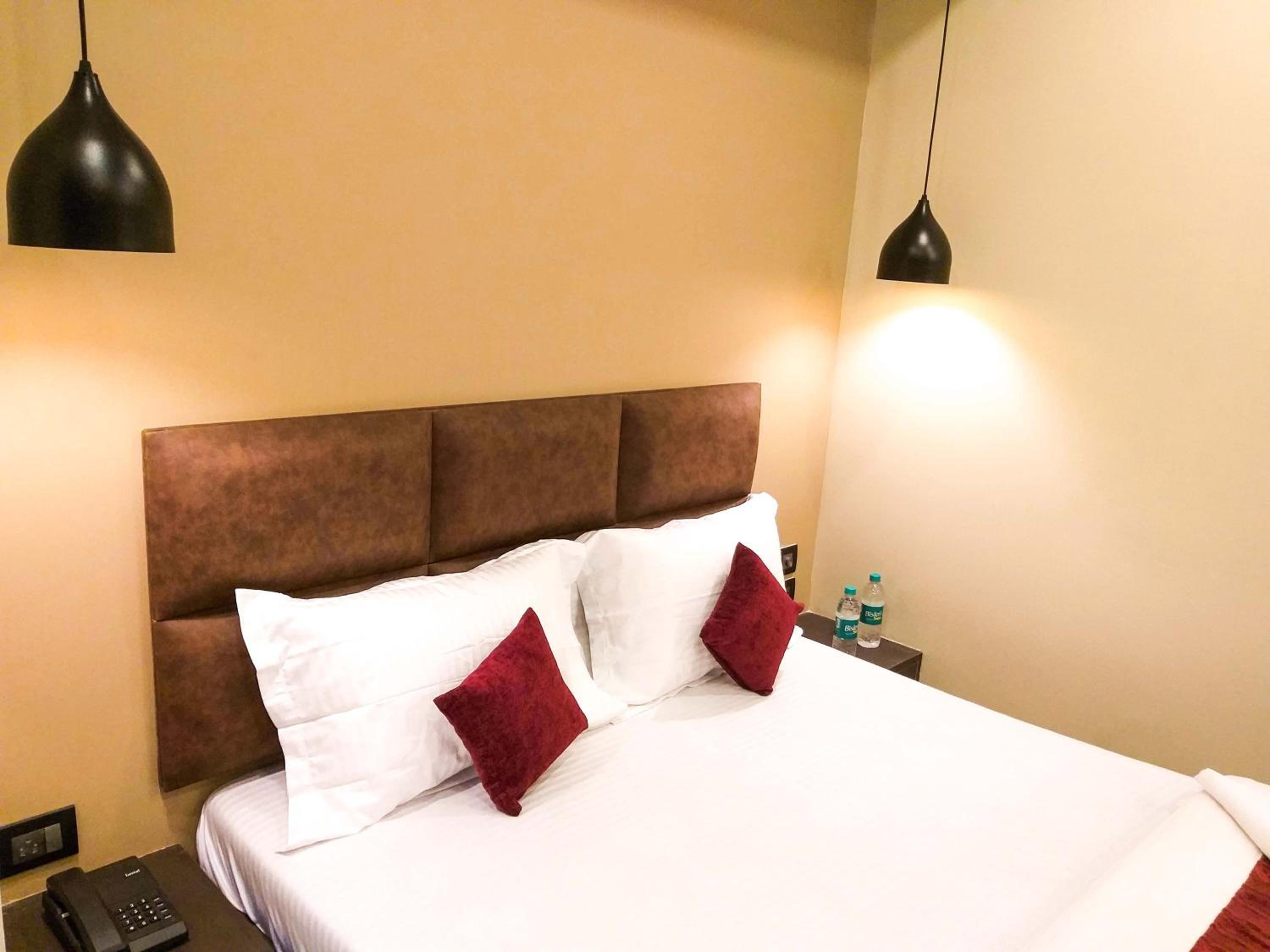 Deluxe Double Room - Photo 3