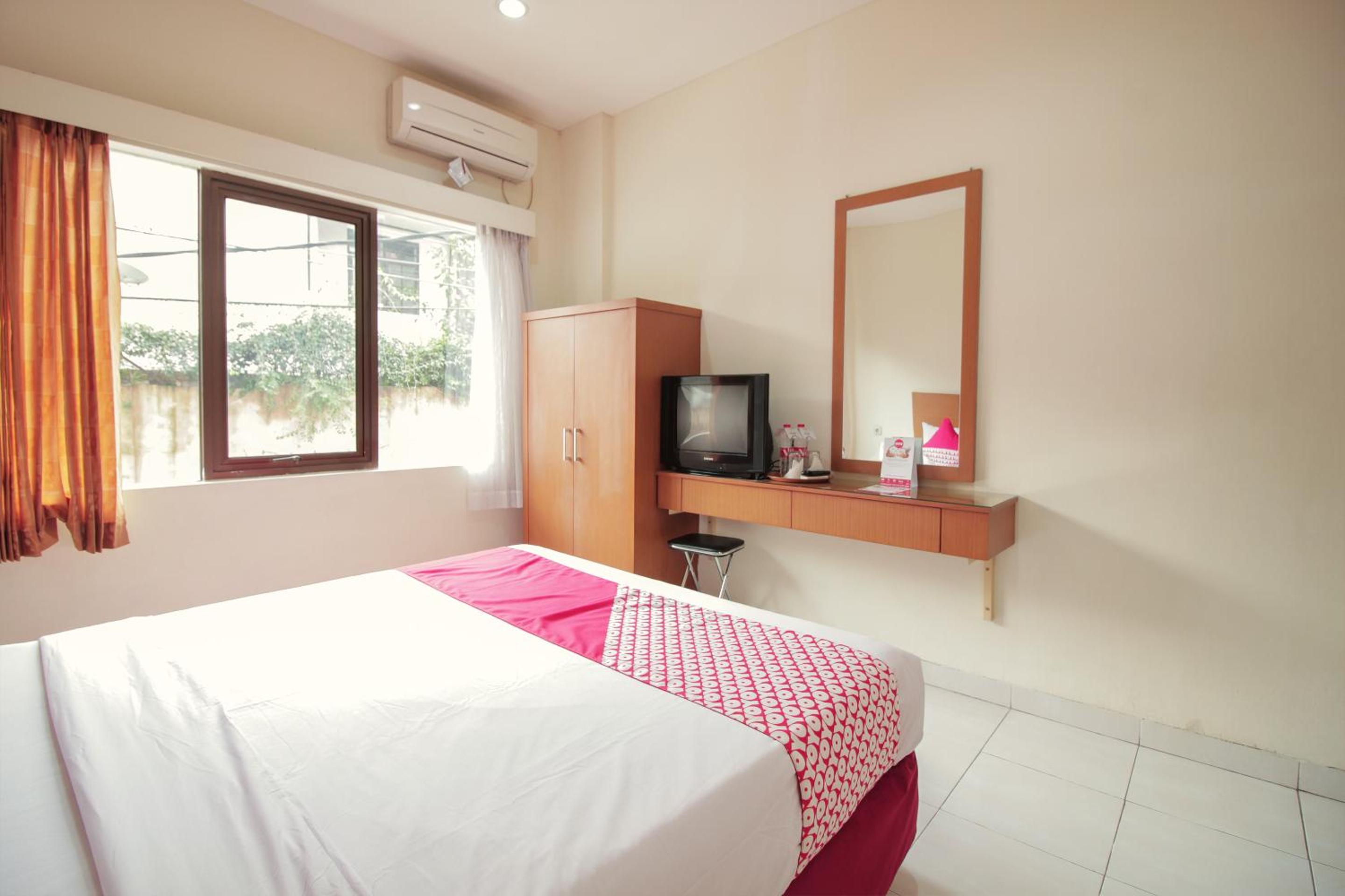 Standard Double Room - Photo 4