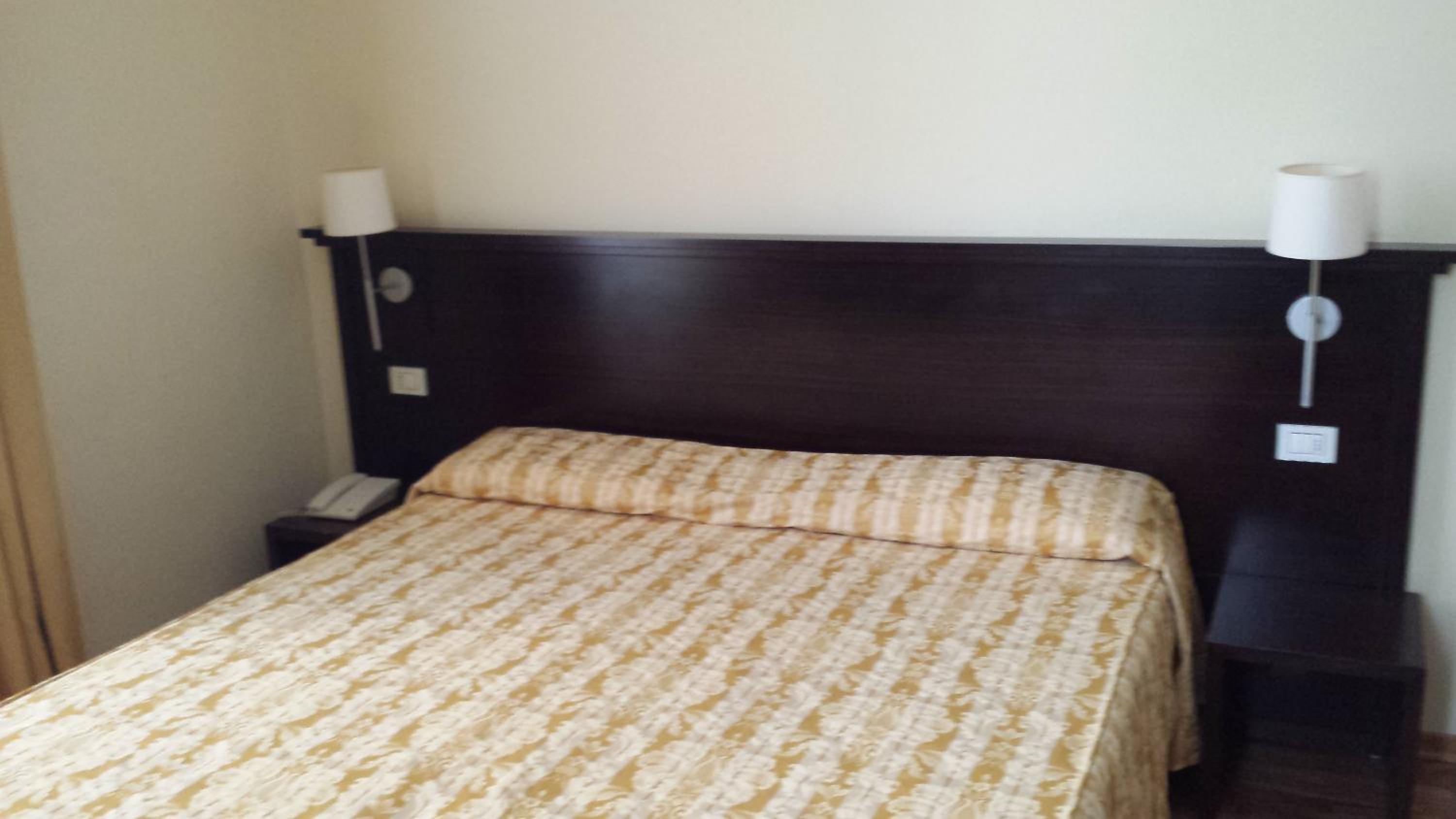 Standard Double or Twin Room photo 1