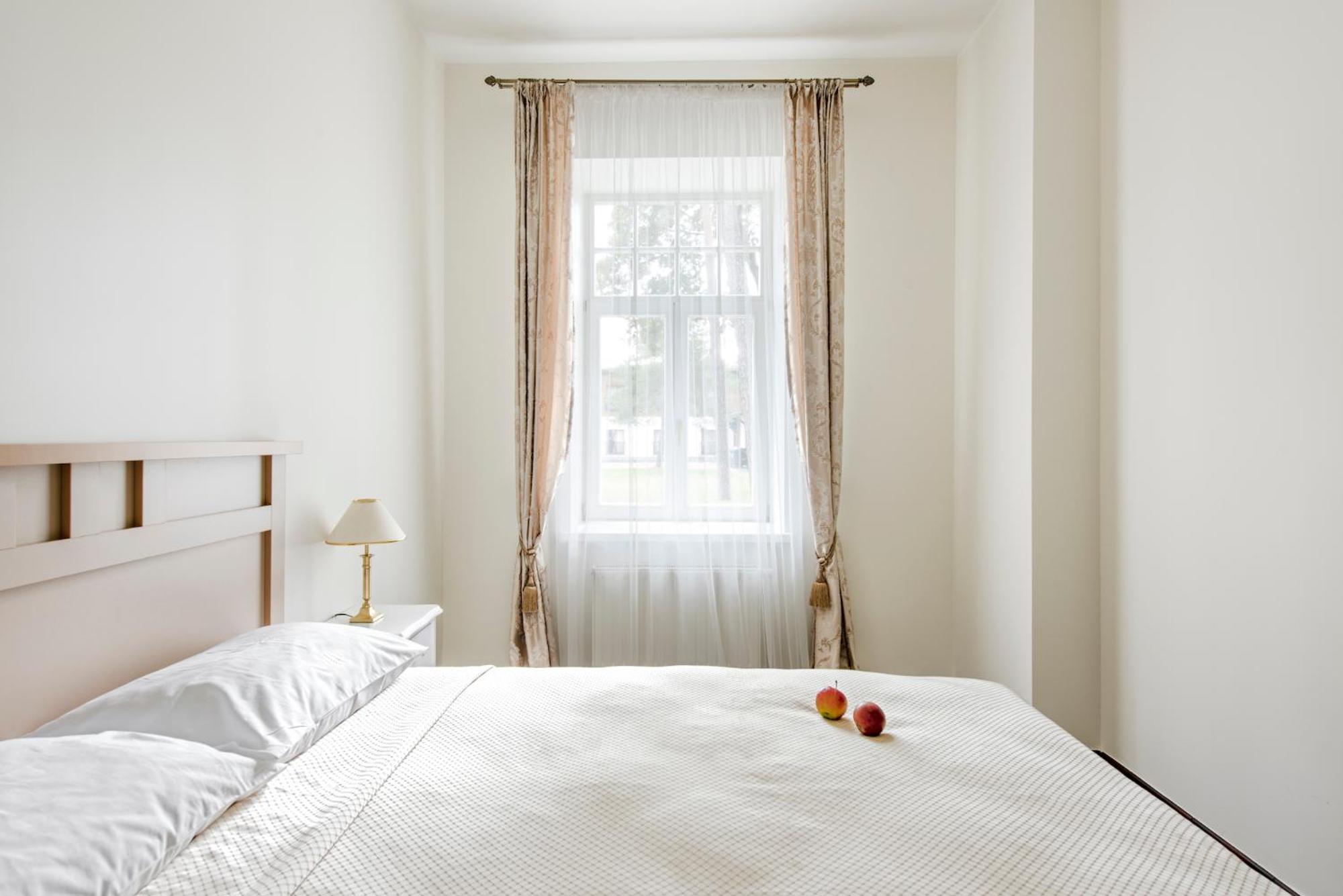 Two-Bedroom Apartment - Photo 9