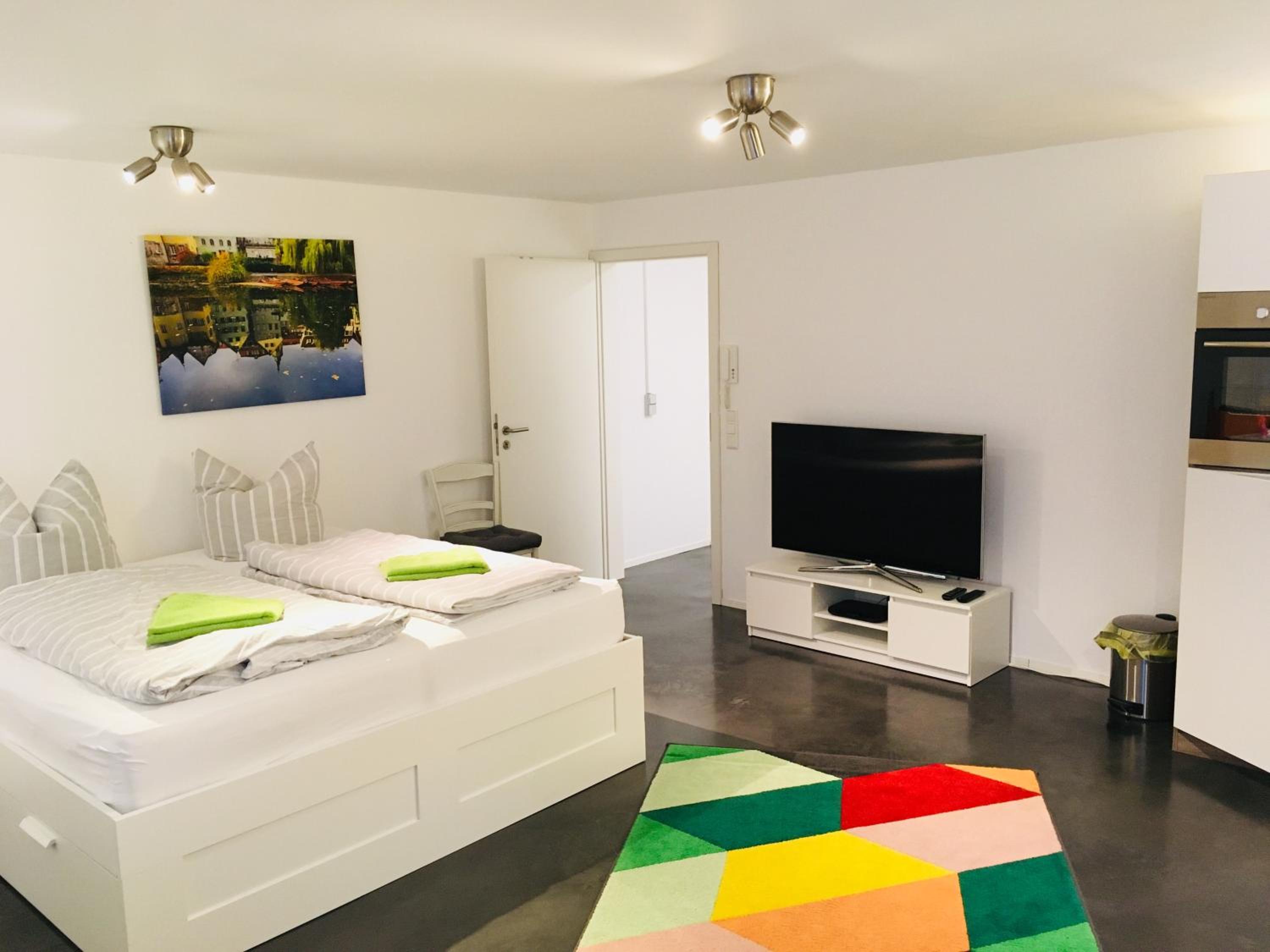 Apartment photo 1