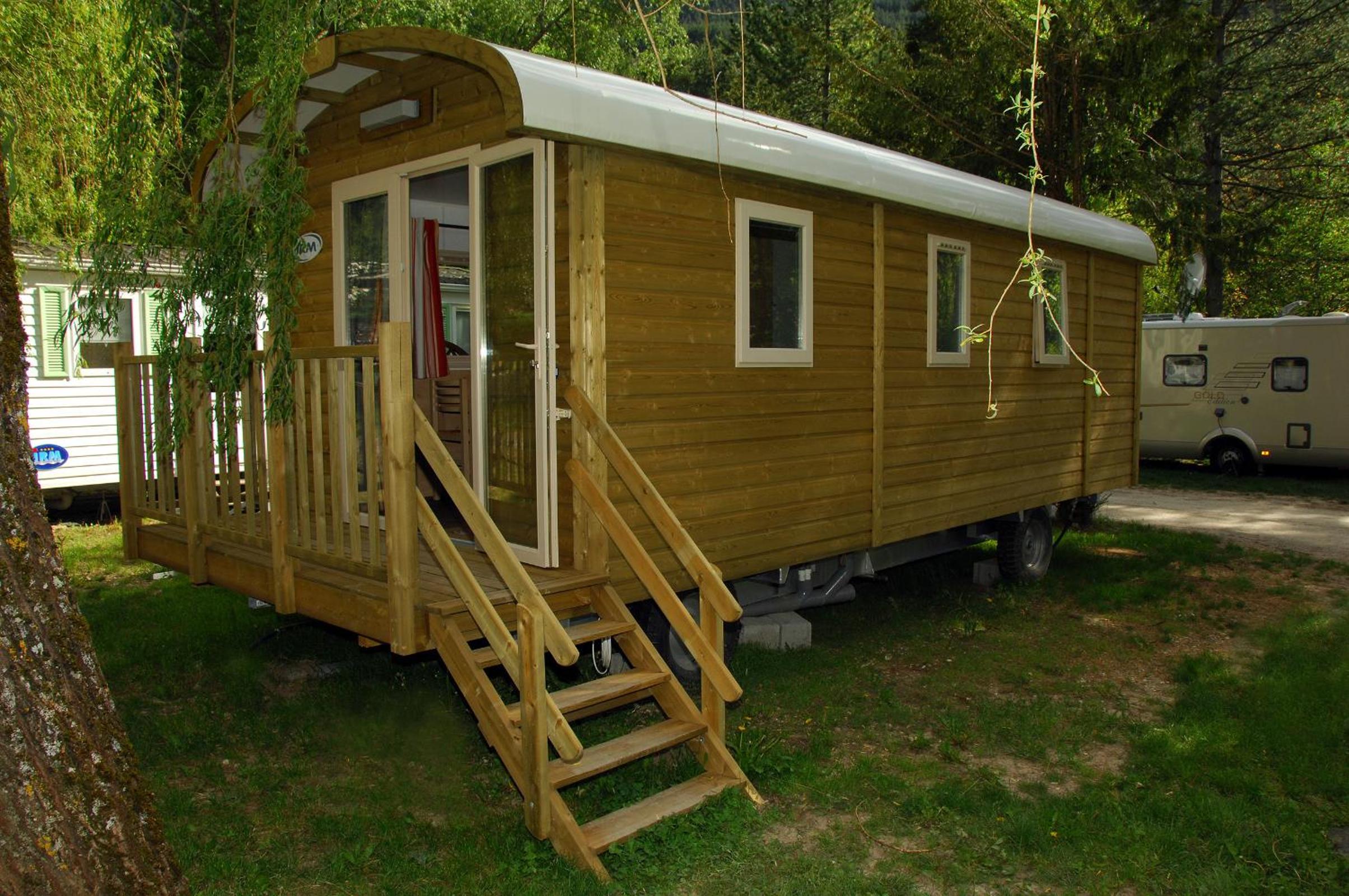 Wooden Caravan (2 Adults + 2 Children) - Photo 12