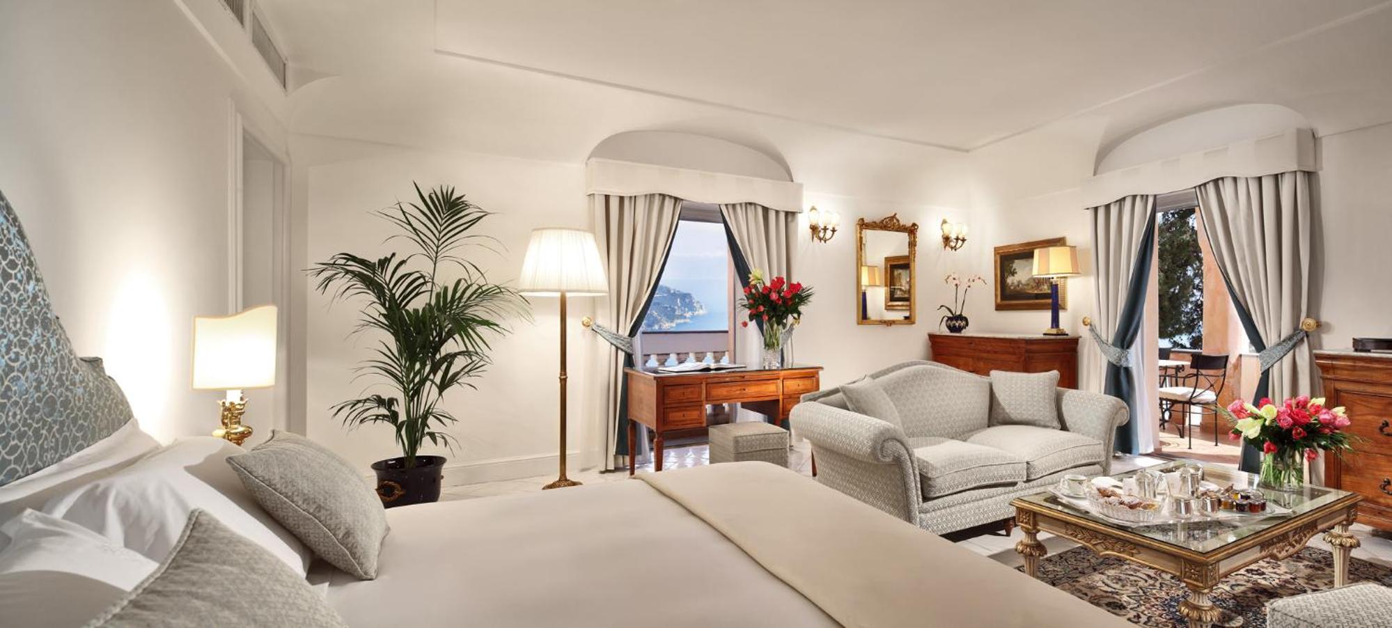 Deluxe Suite photo 2