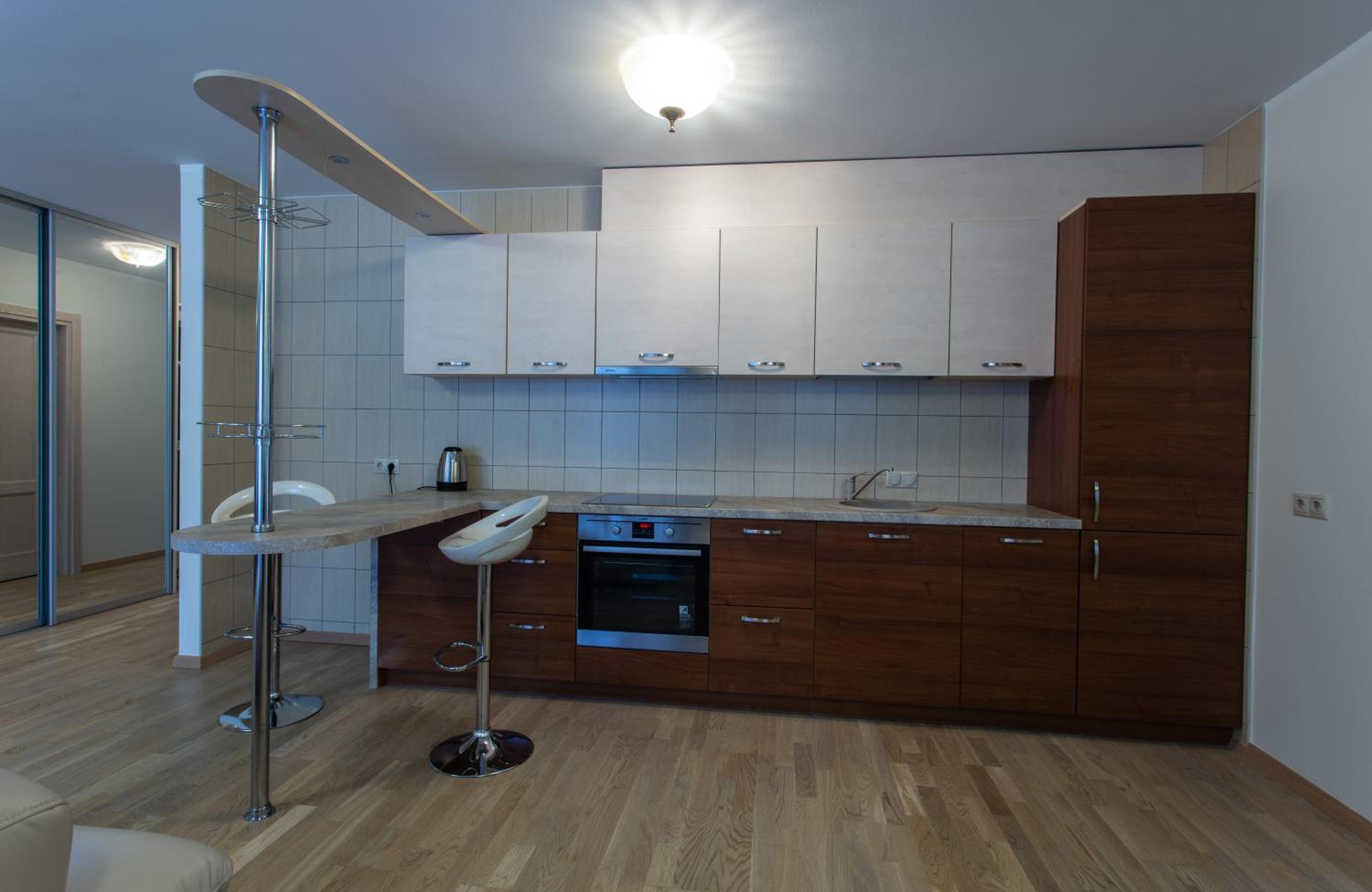 Two-Bedroom Apartment - Photo 24