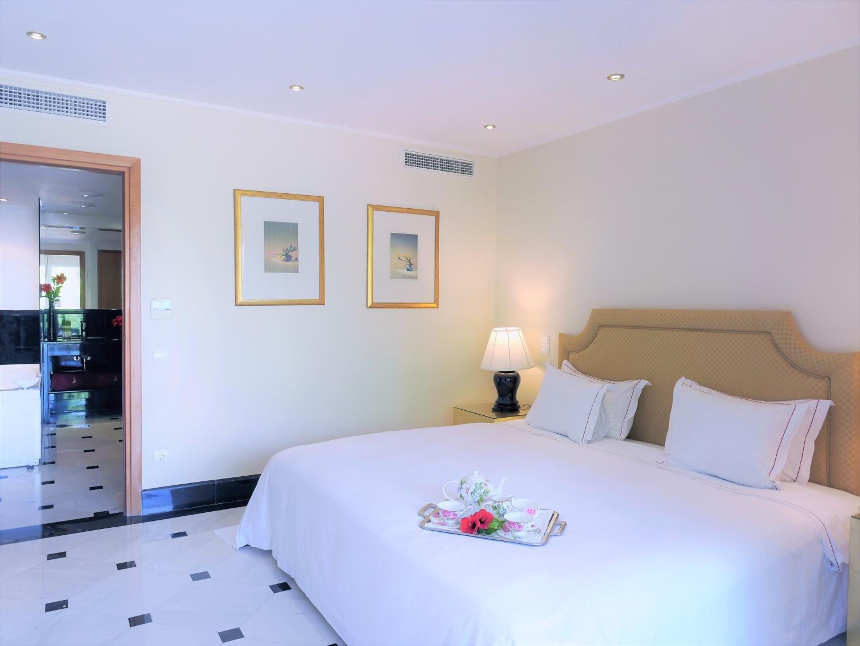  Exclusive One-Bedroom Suite or Maisonette with Sharing Pool - Photo 2