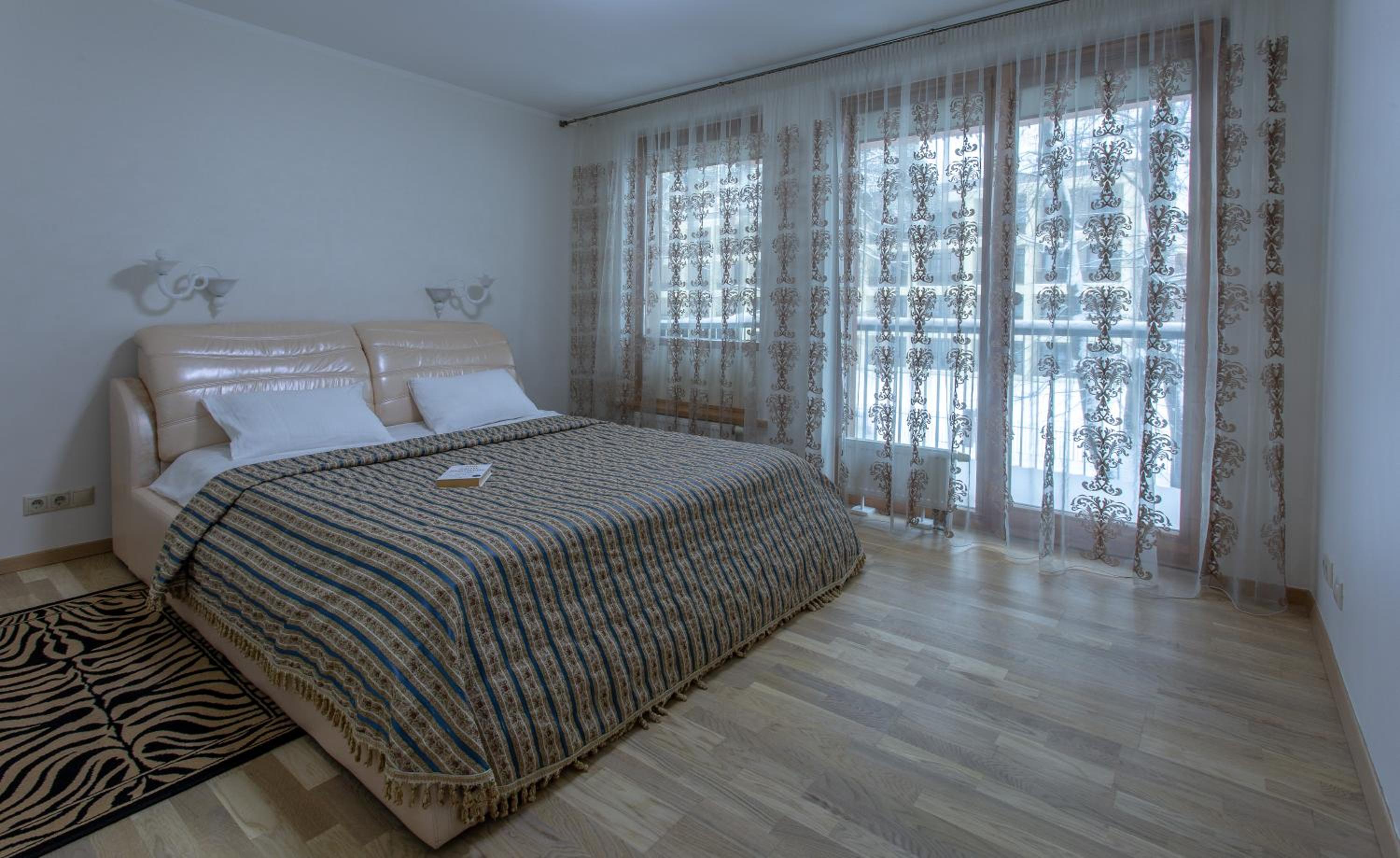 Two-Bedroom Apartment - Photo 26