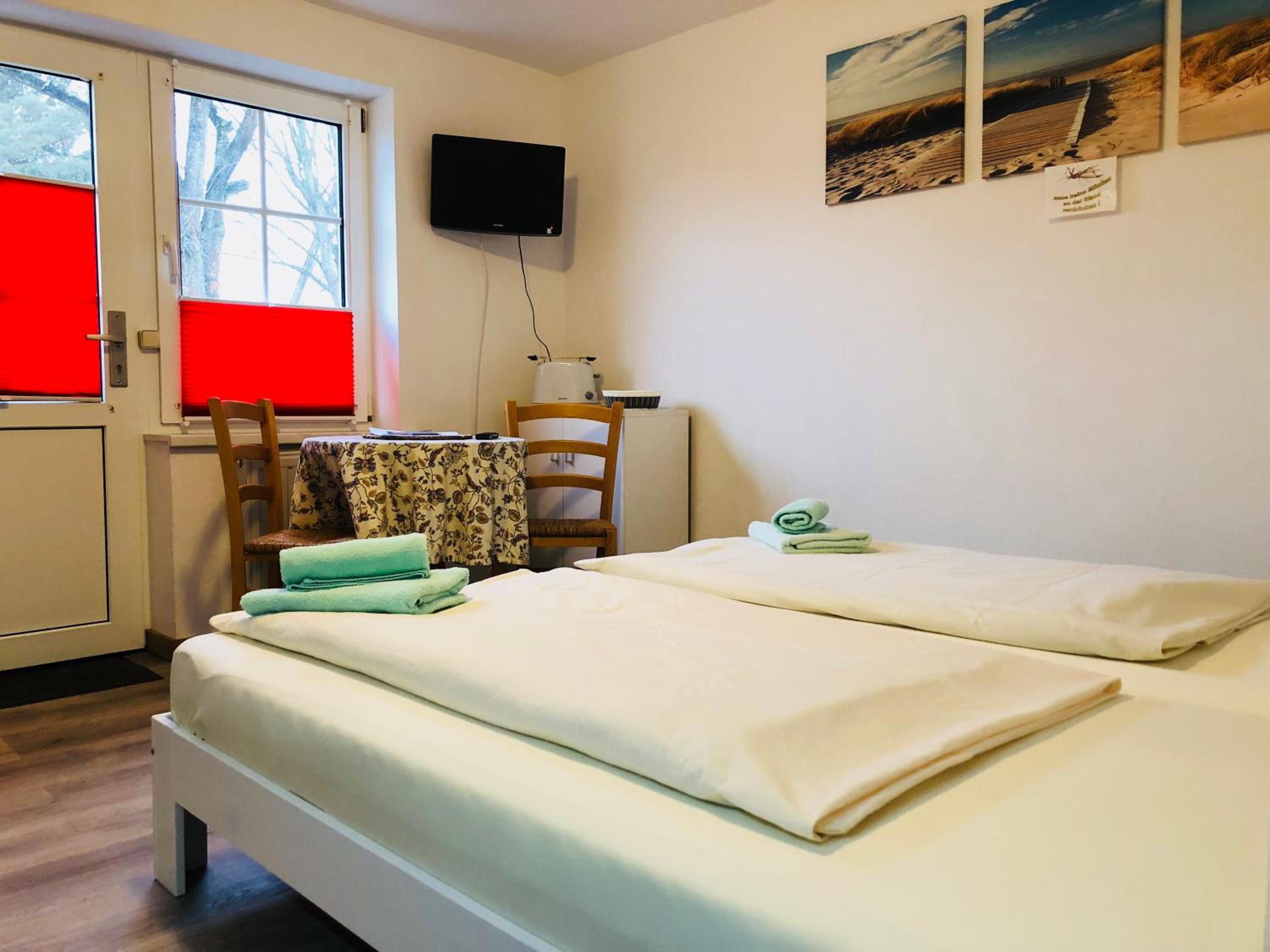 Budget Twin Room photo 1