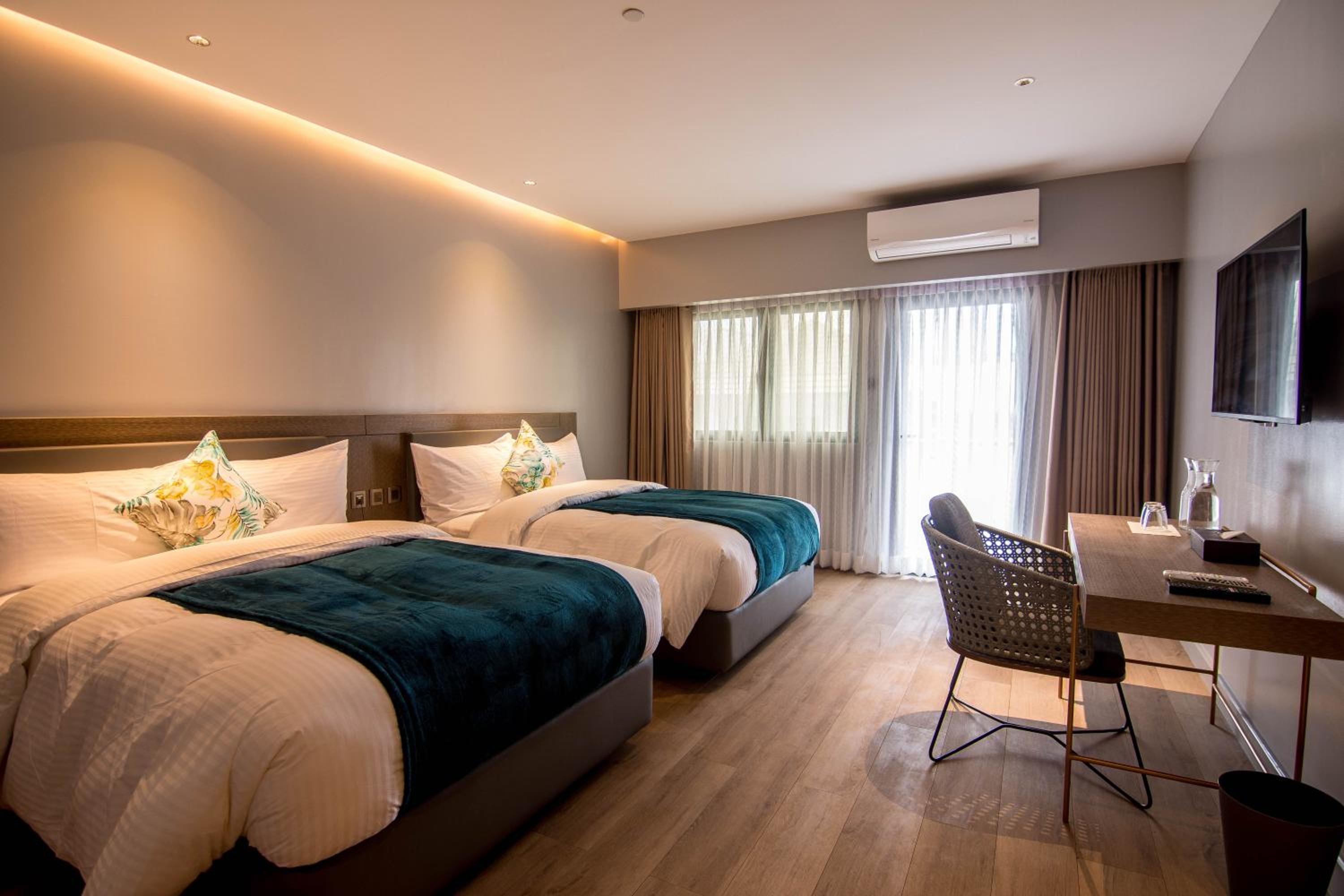 Deluxe Double or Twin Room with Balcony - Photo 1