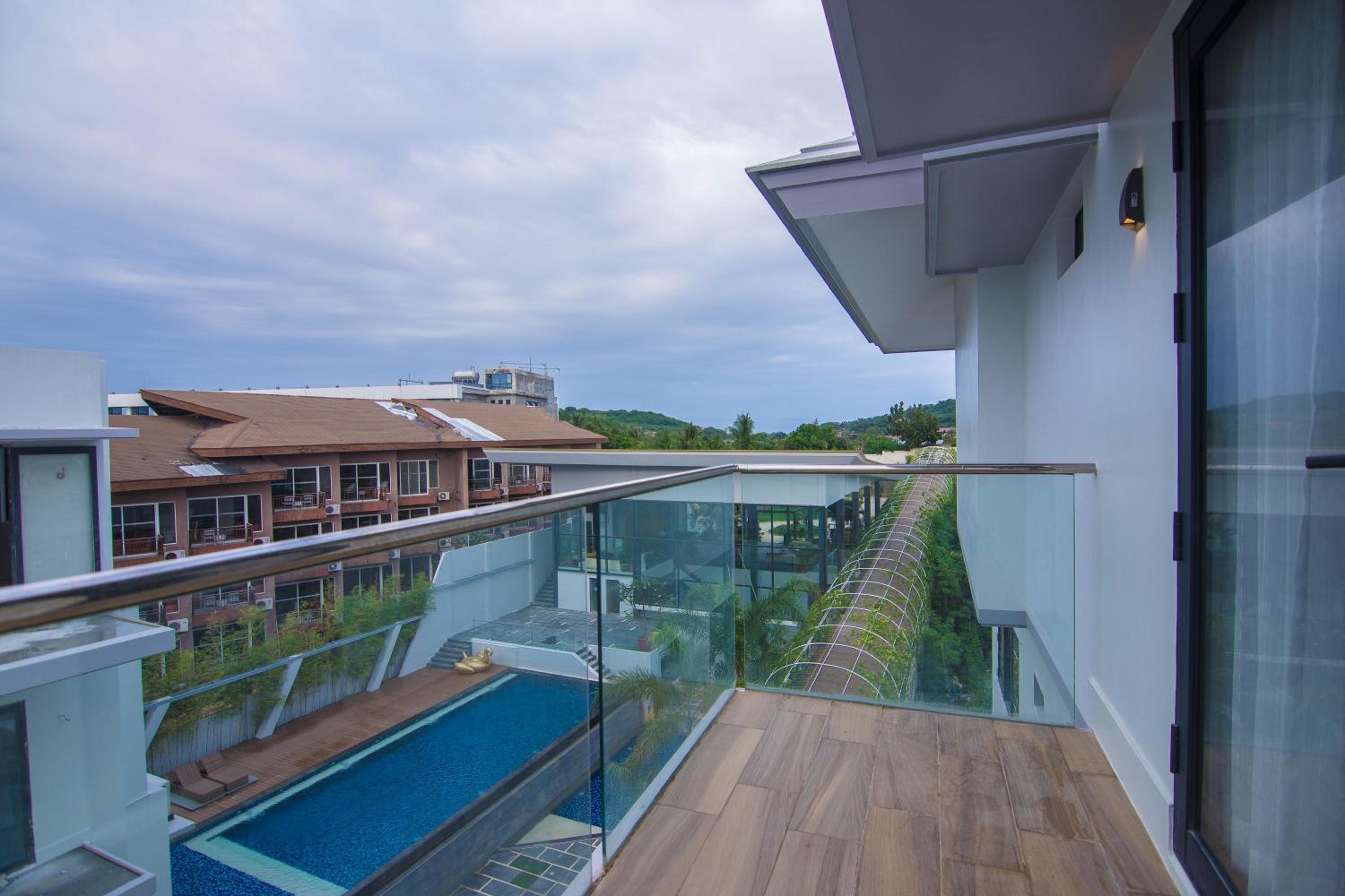 Deluxe Double or Twin Room with Balcony - Photo 5