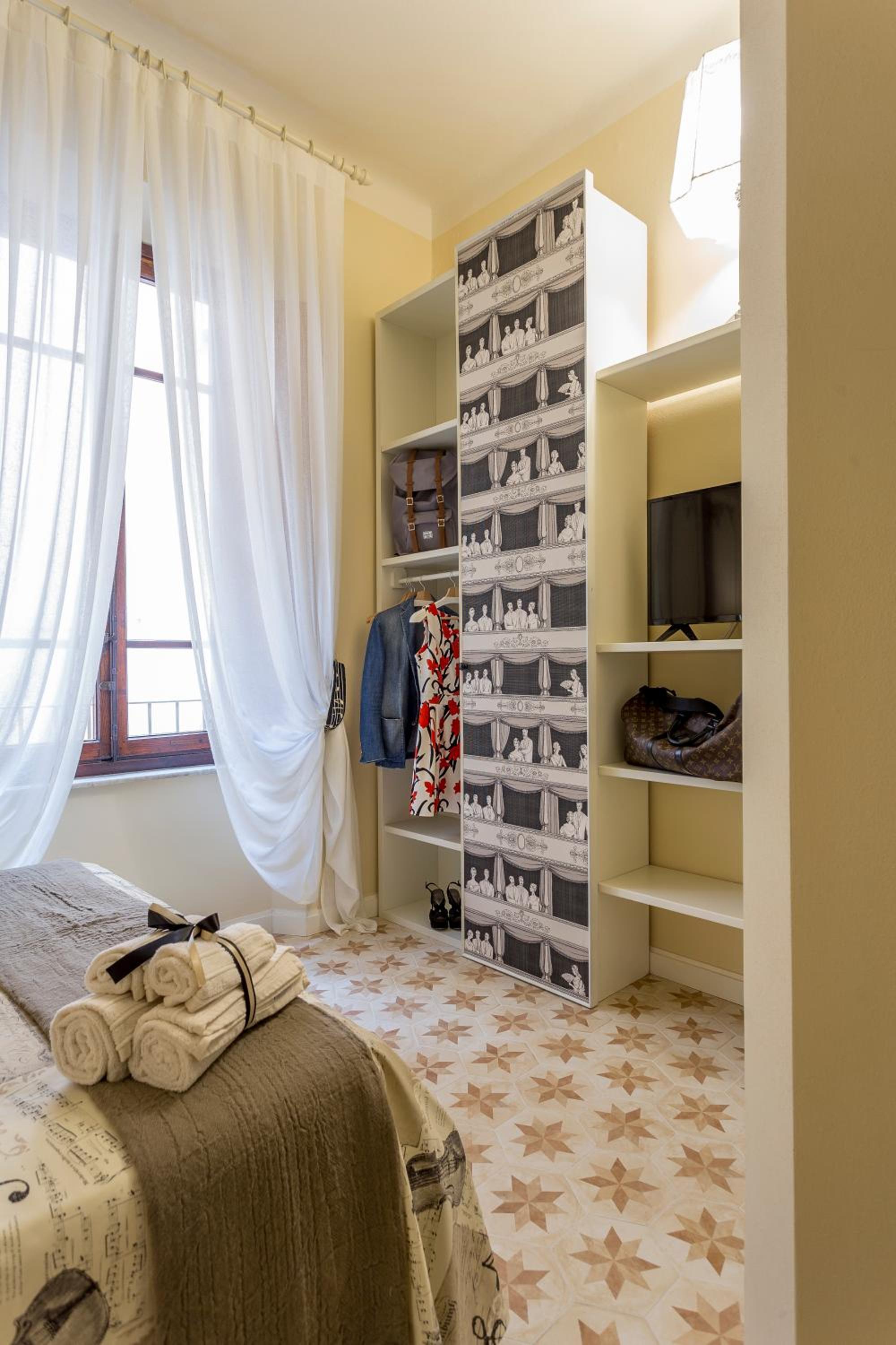 Double Room with Private Bathroom photo 2