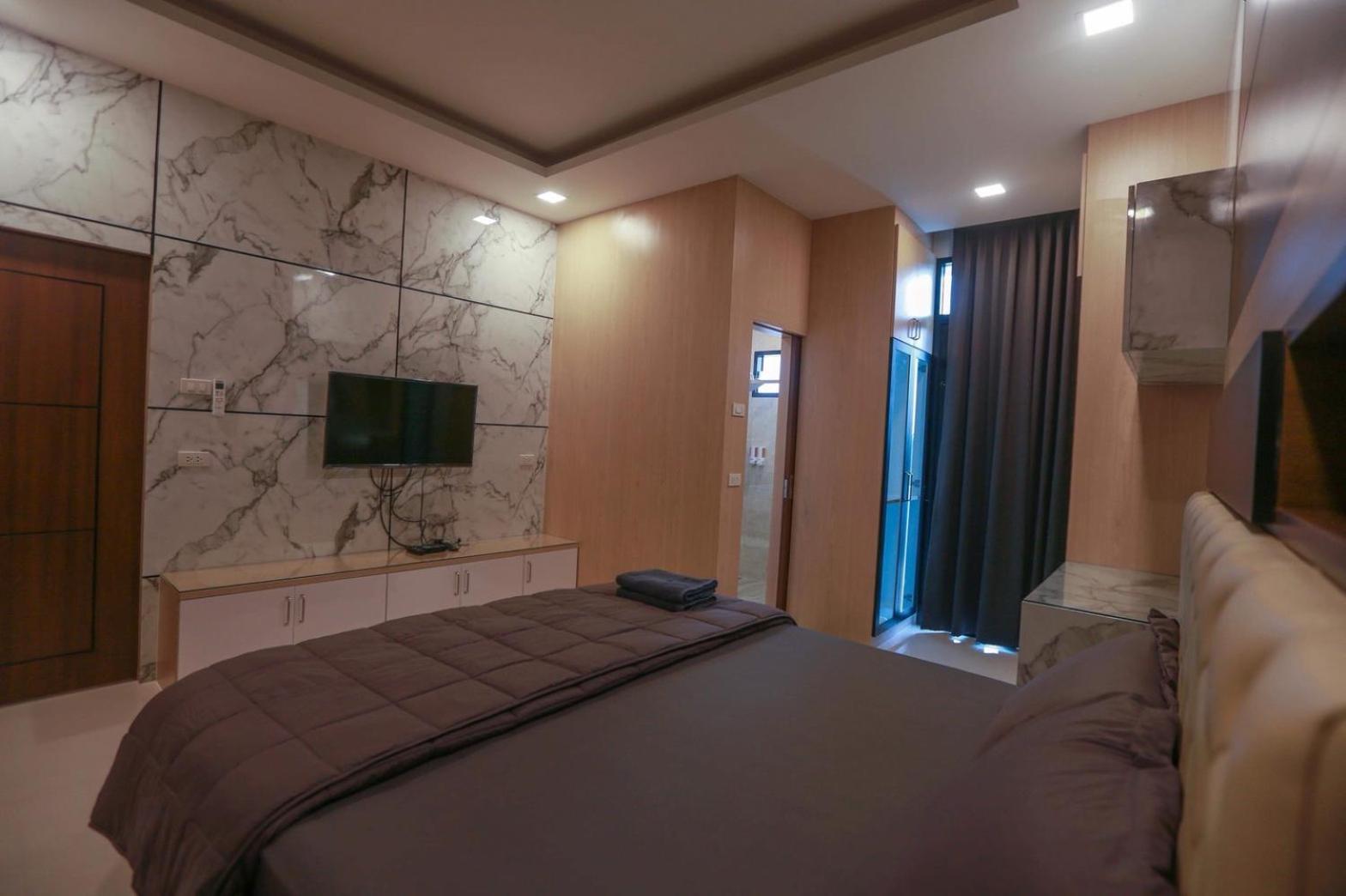 Deluxe Villa - Photo 16