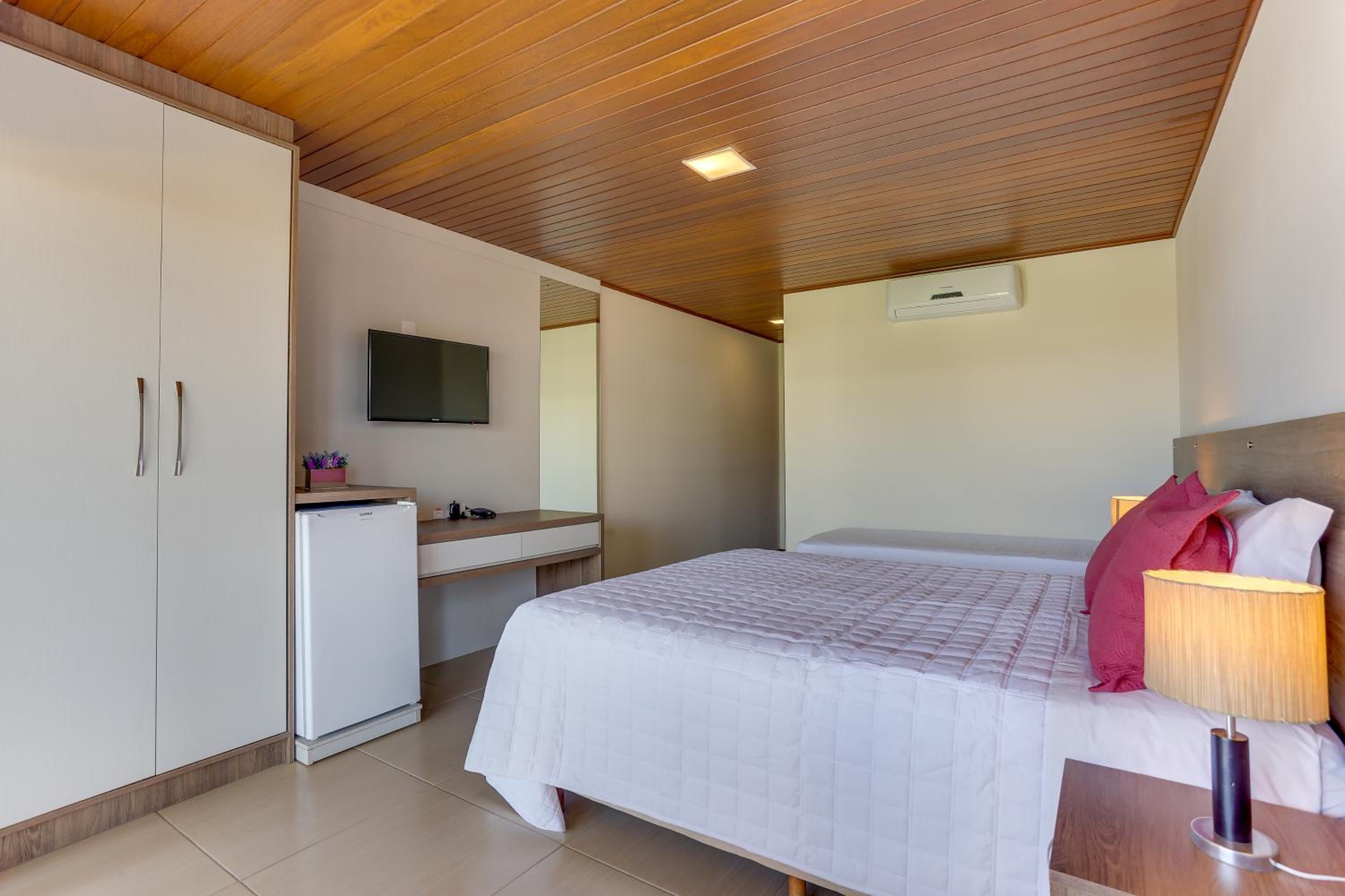 Superior Triple Room photo 2