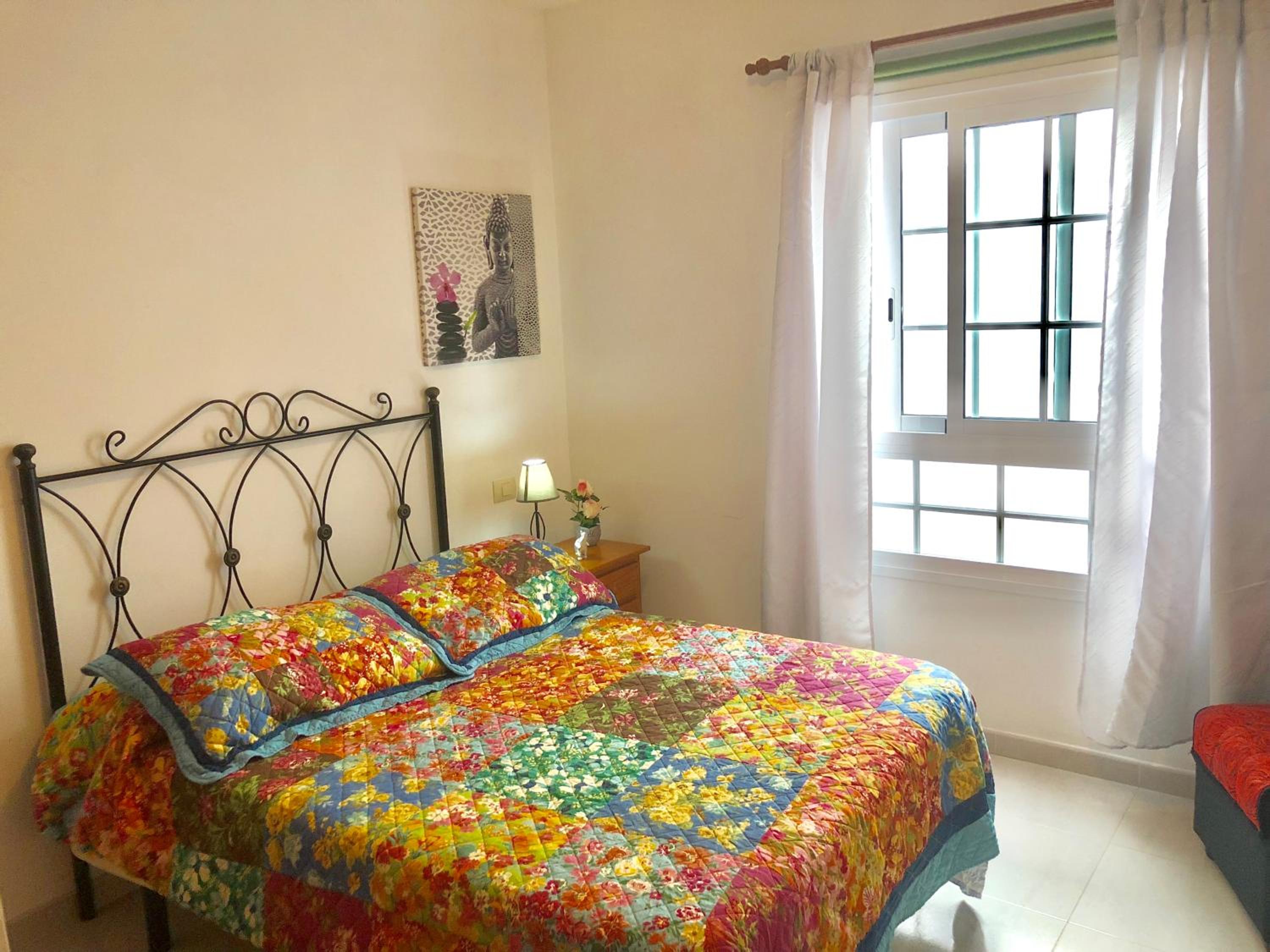 Apartment with Terrace - Photo 42