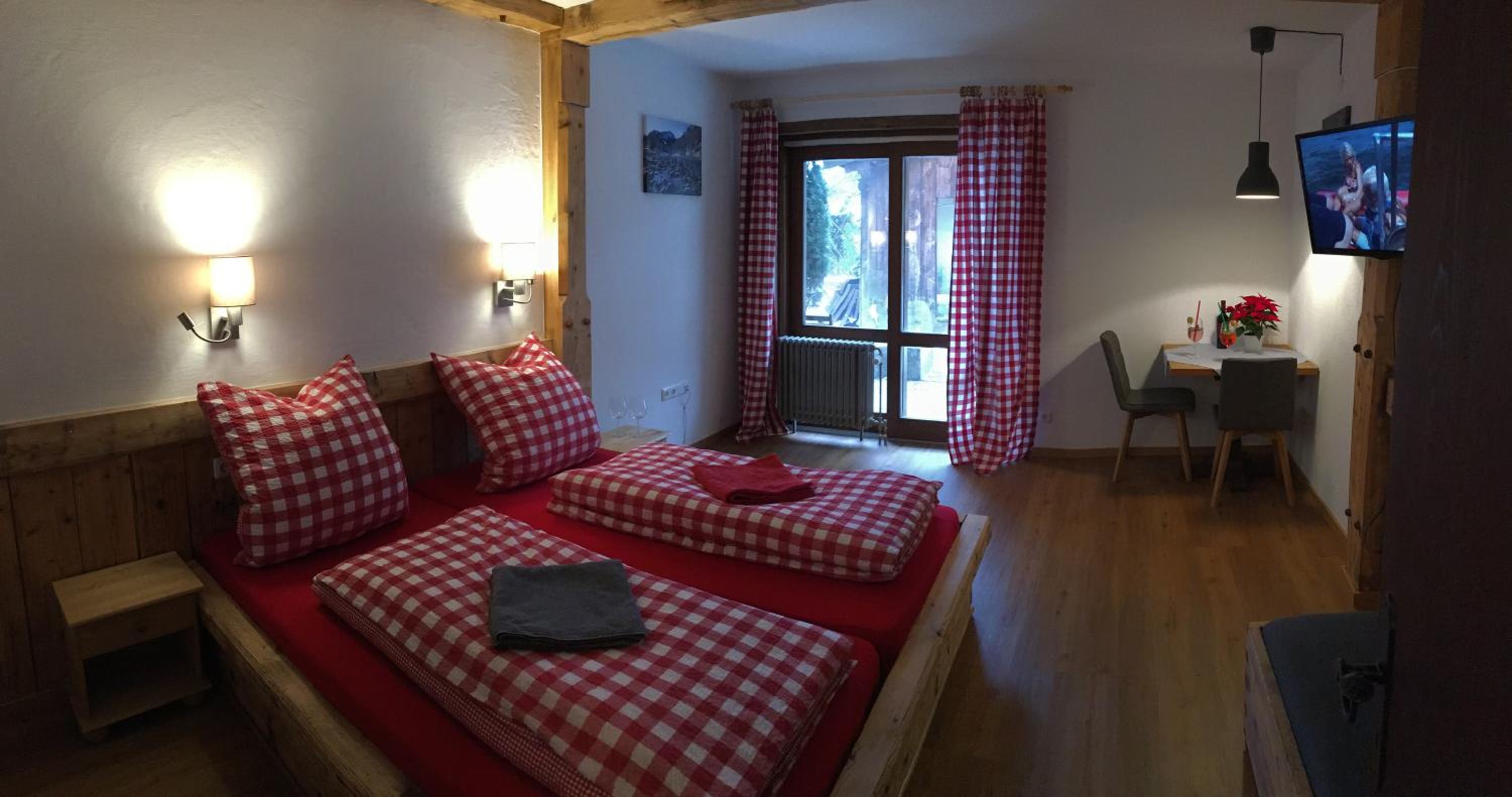 Double Room with Terrace - Photo 18