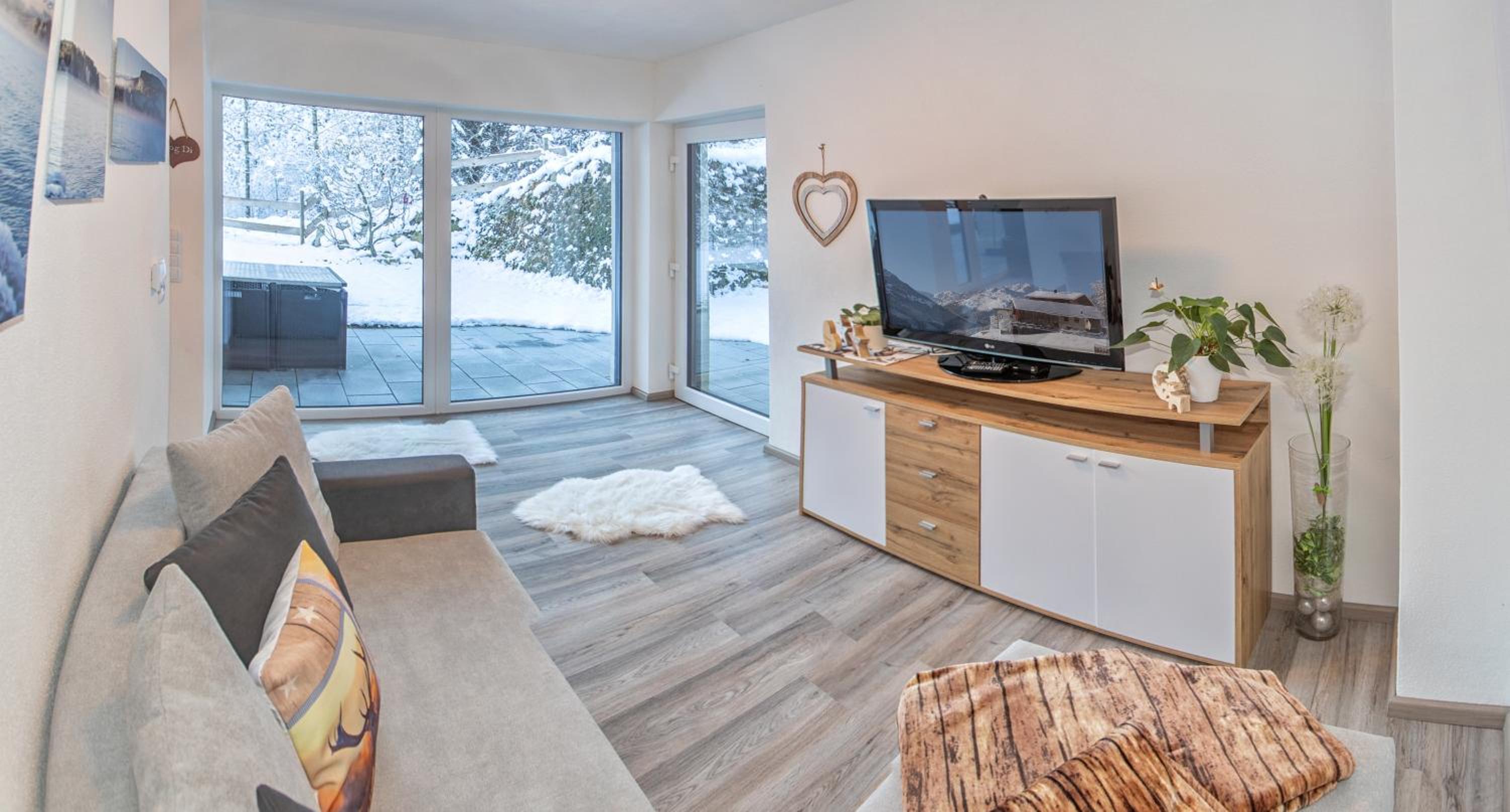 Apartment with Garden View - Photo 15