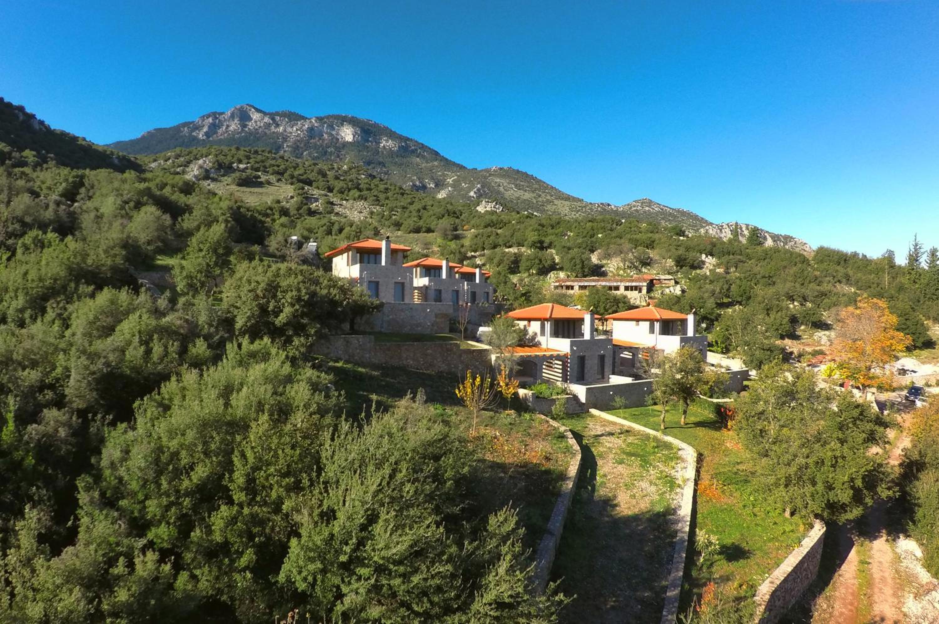 Split-level Chalet photo 2