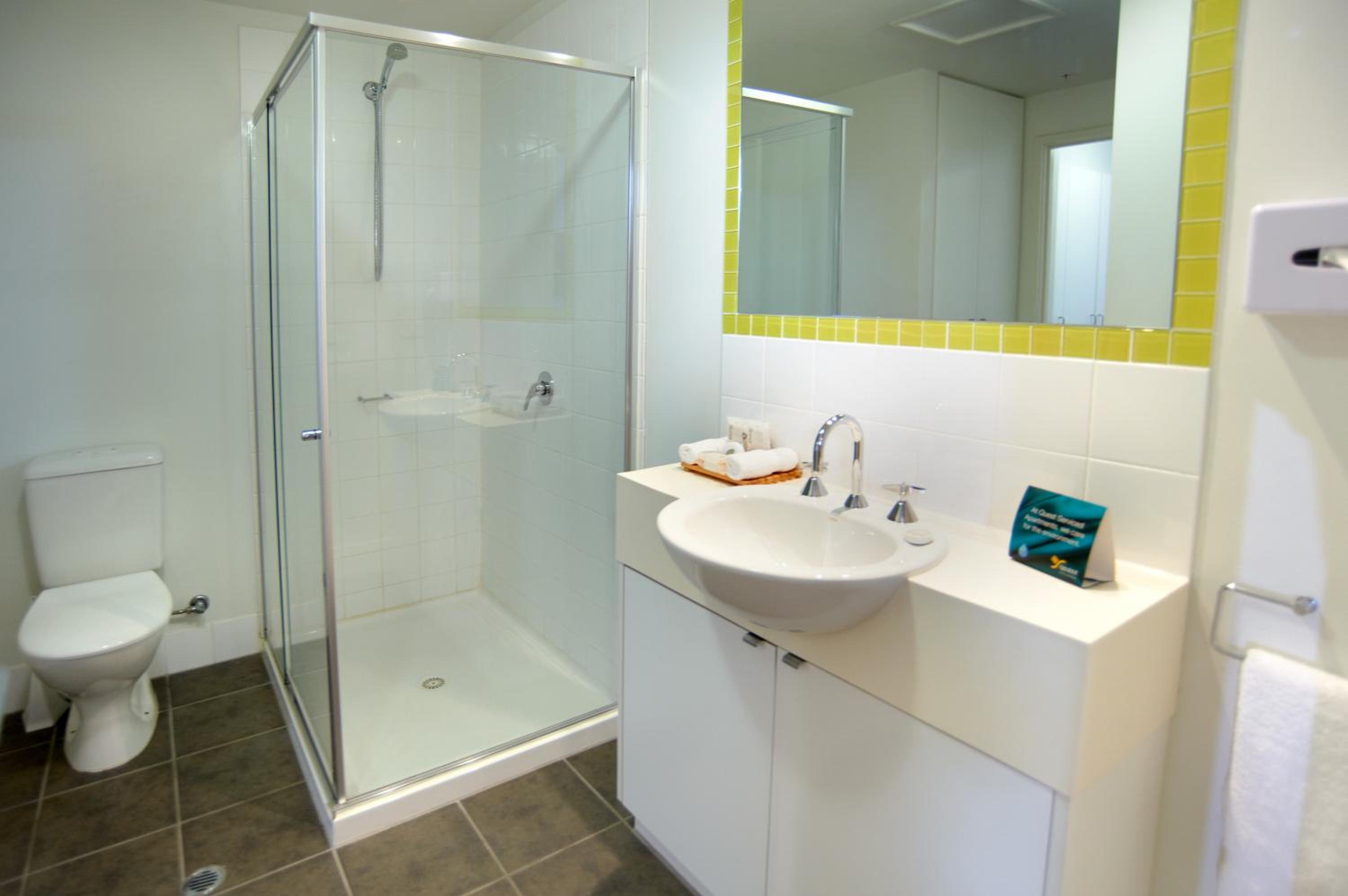 One-Bedroom Apartment - Photo 5