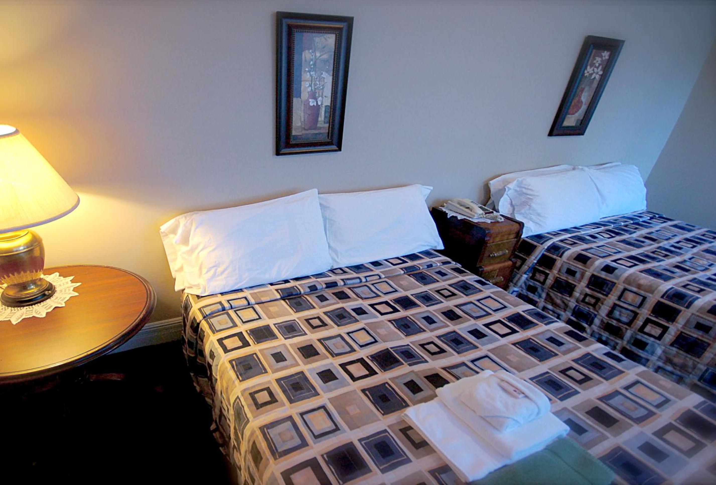 Standard Double Room With Two Double Beds And Ensuite Bathroom