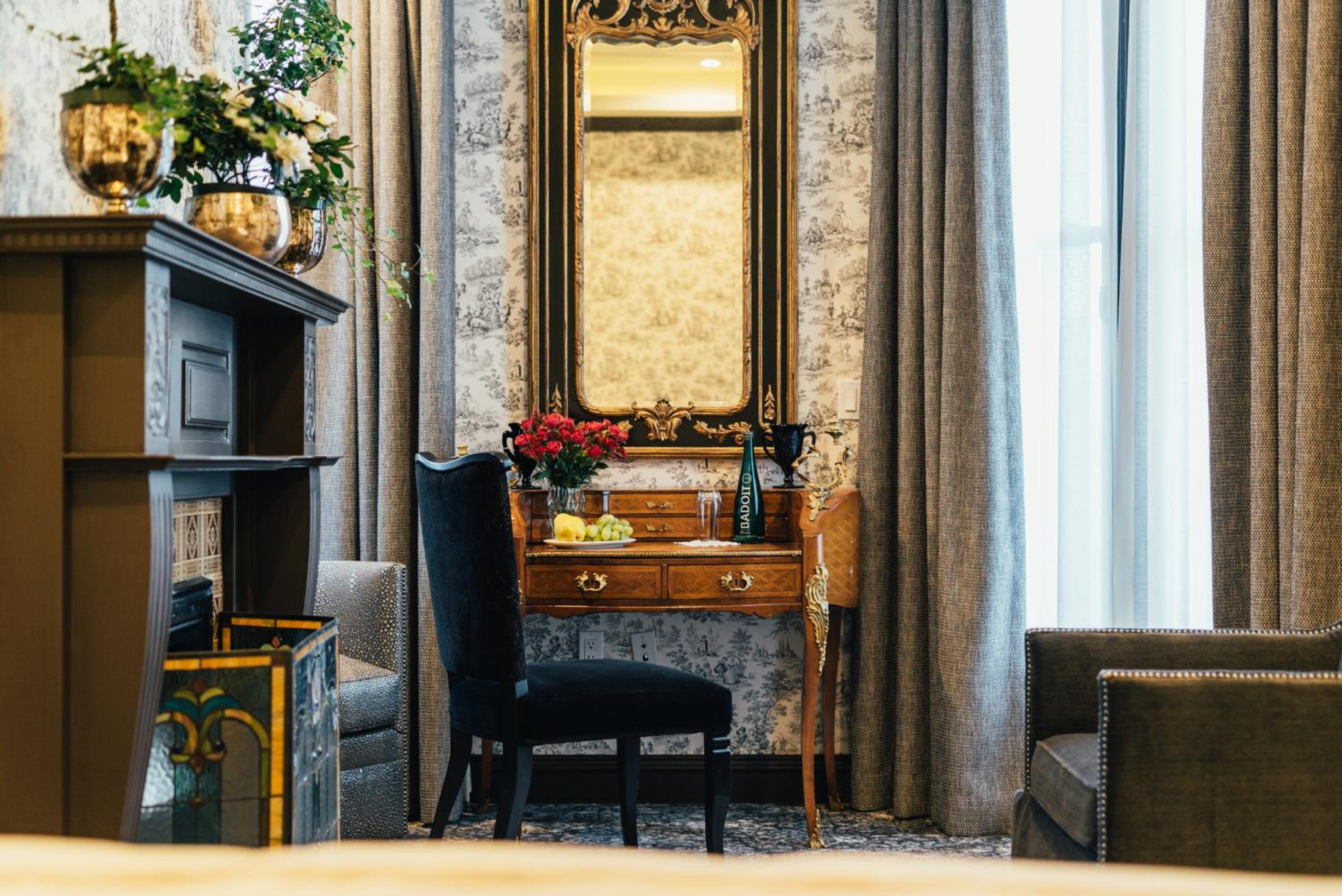 Superior Queen Room