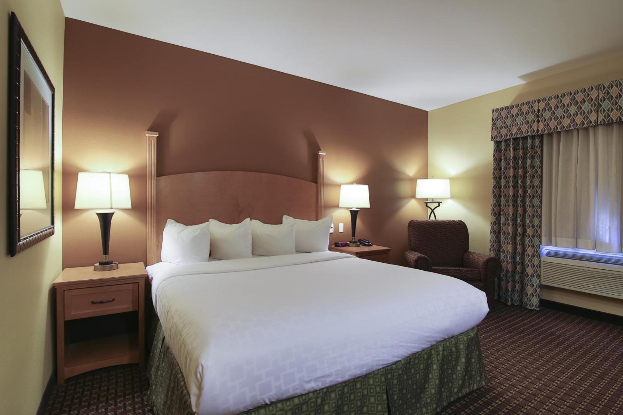 Superior King Room - Non-Smoking