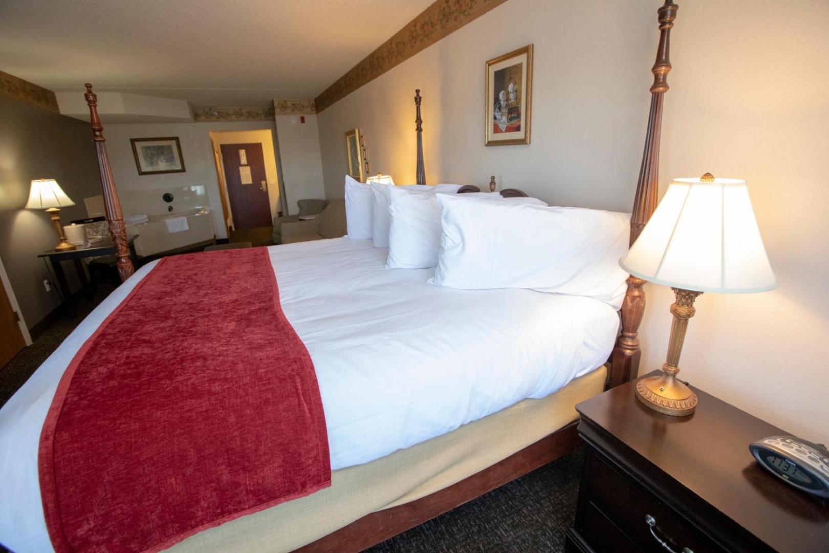 Executive King Suite photo 2