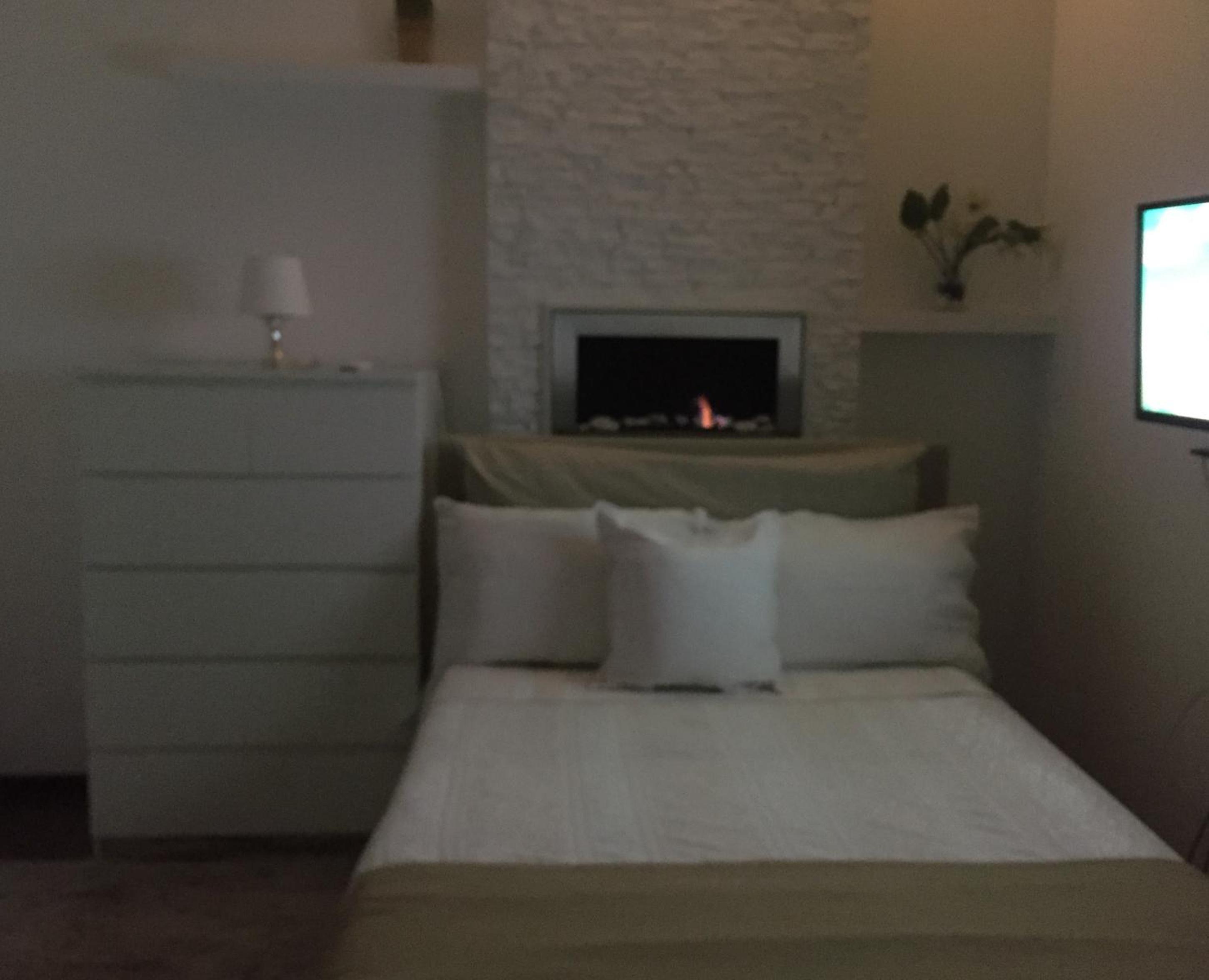 Deluxe Double Room with Sea View - Photo 26