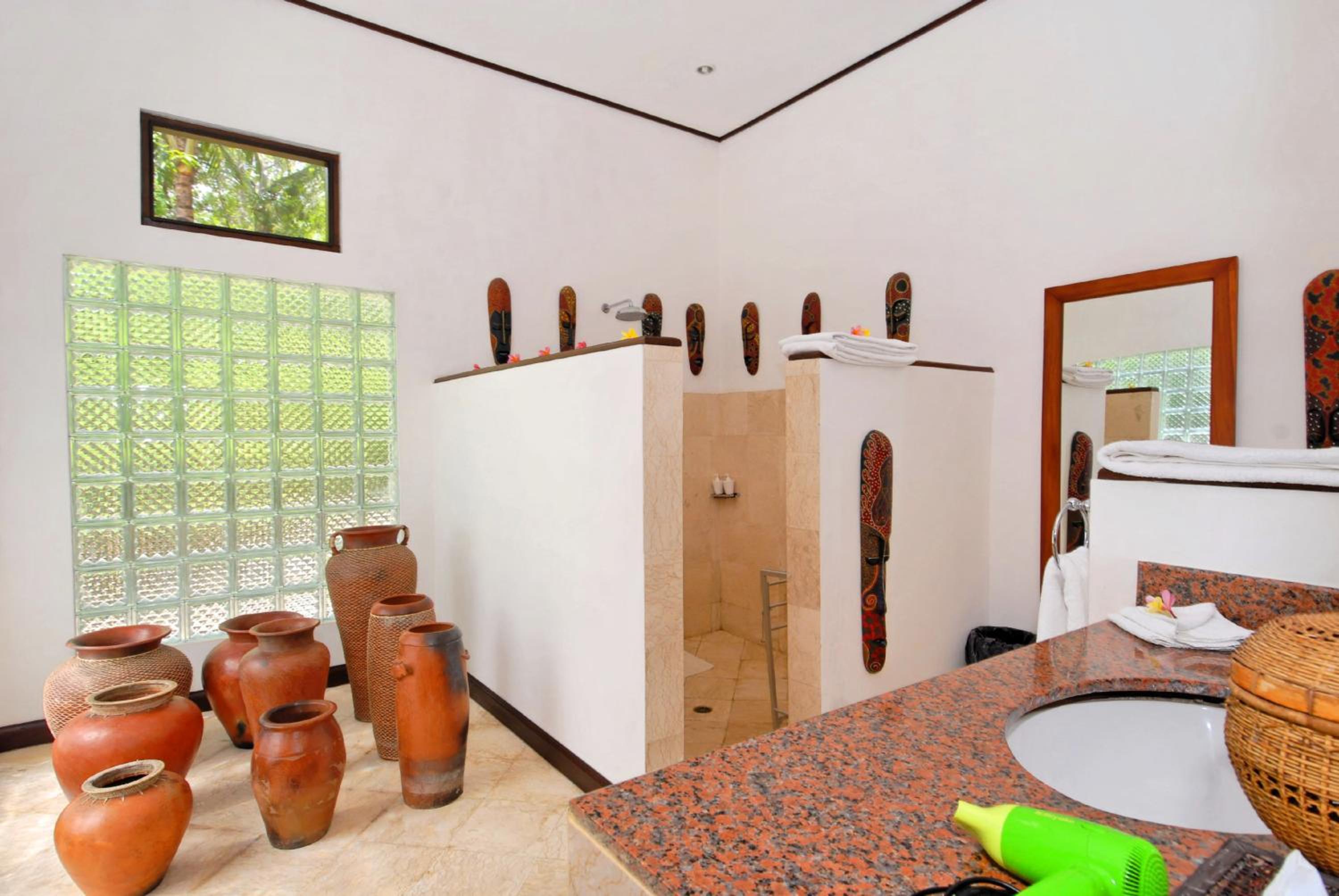 Three-Bedroom Villa - Photo 61