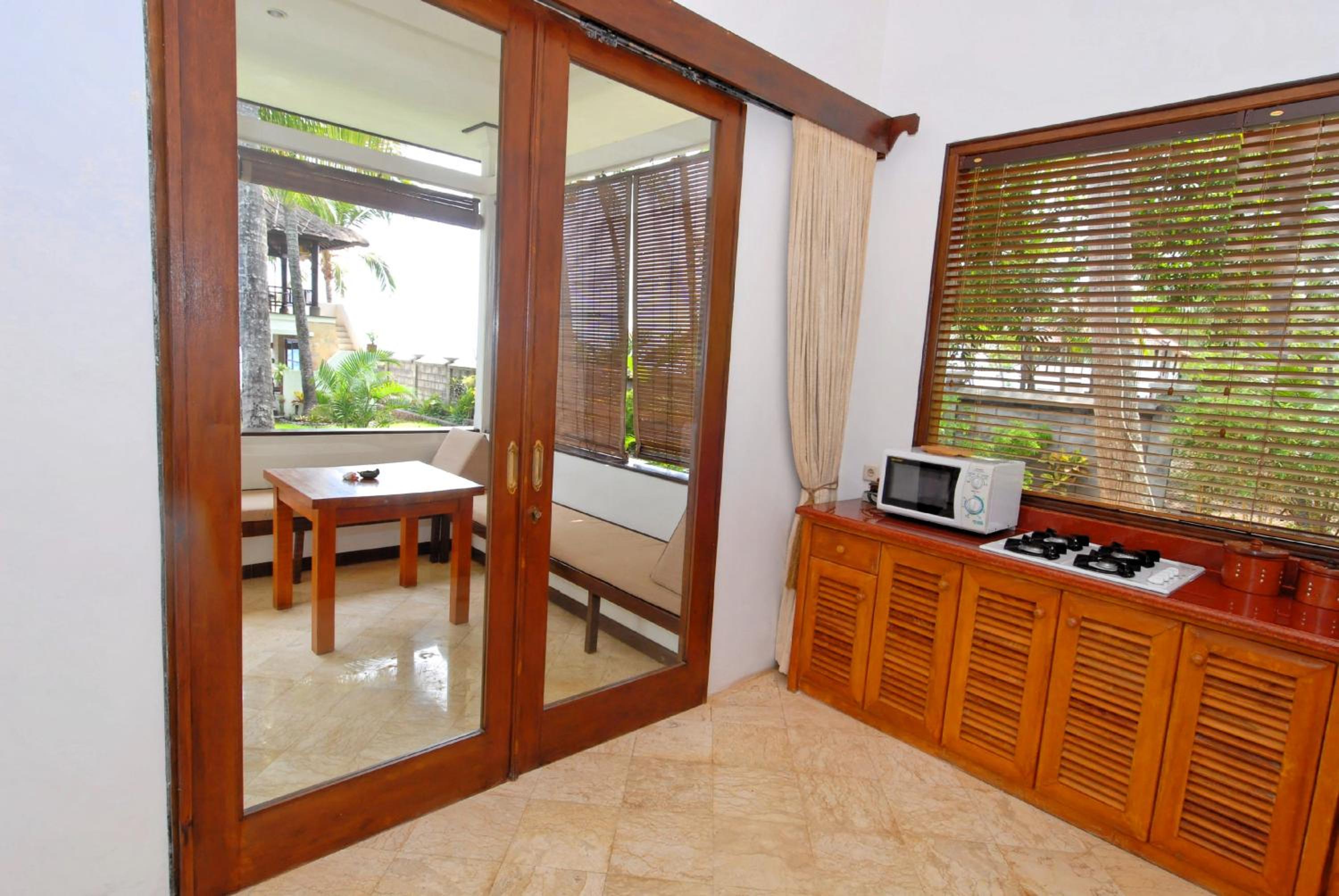 Three-Bedroom Villa - Photo 54