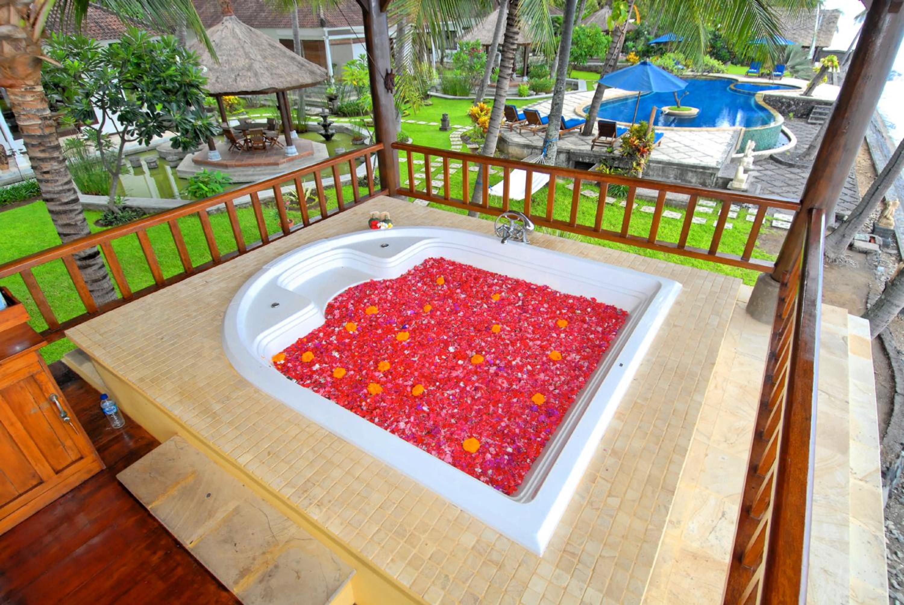 Three-Bedroom Villa - Photo 17