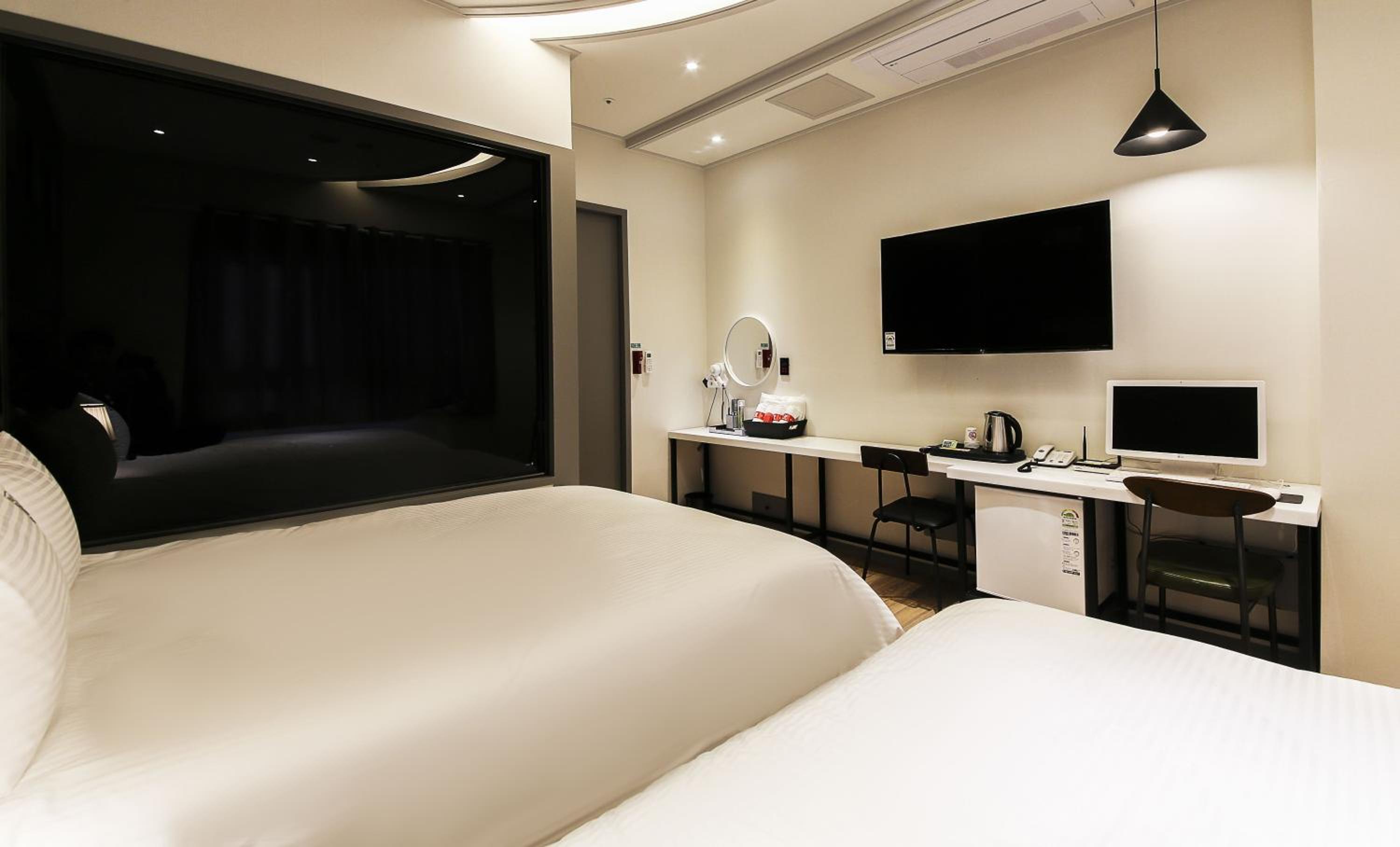 Deluxe Twin Room - Photo 5