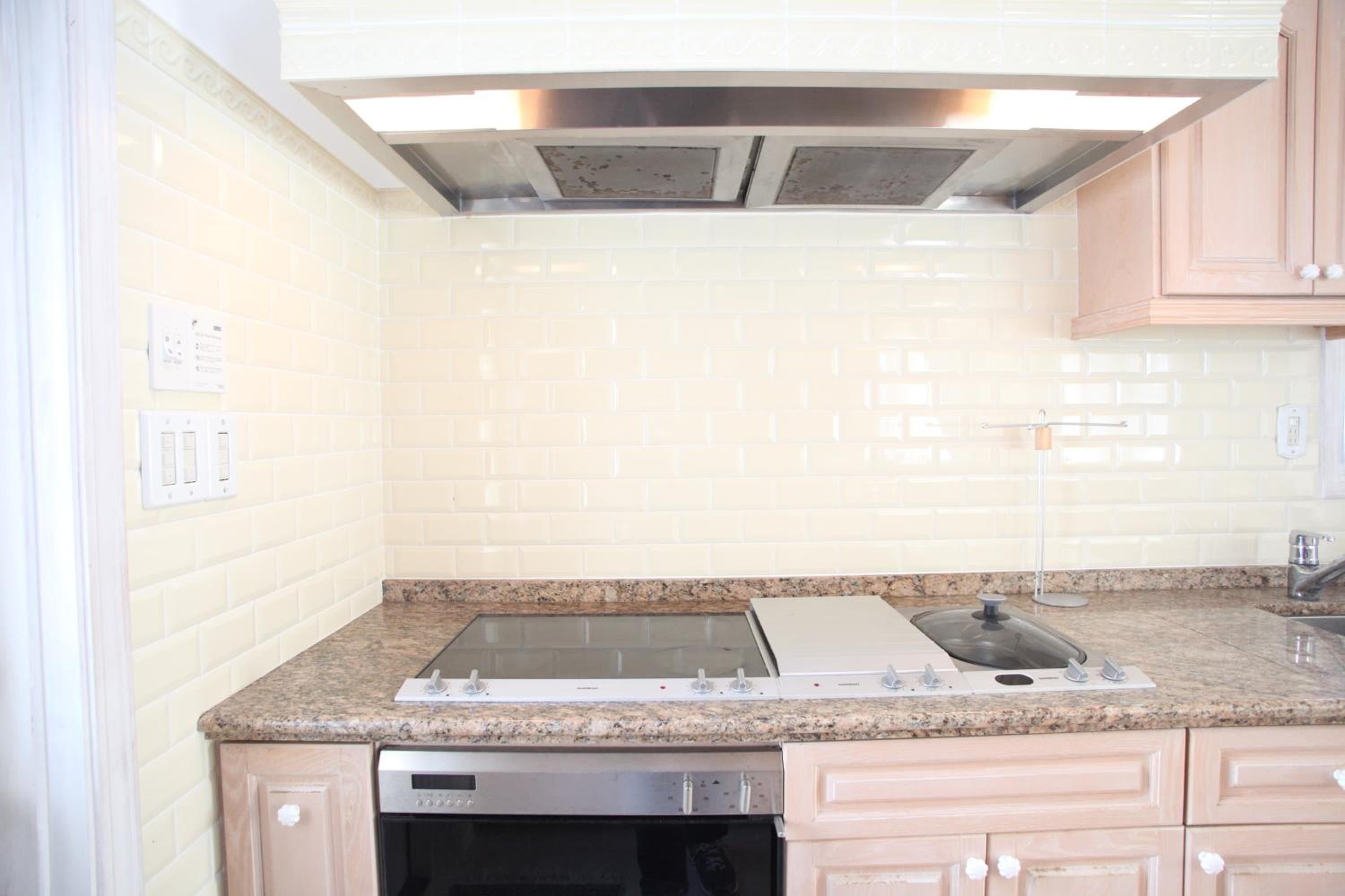 Three-Bedroom Villa - Photo 34