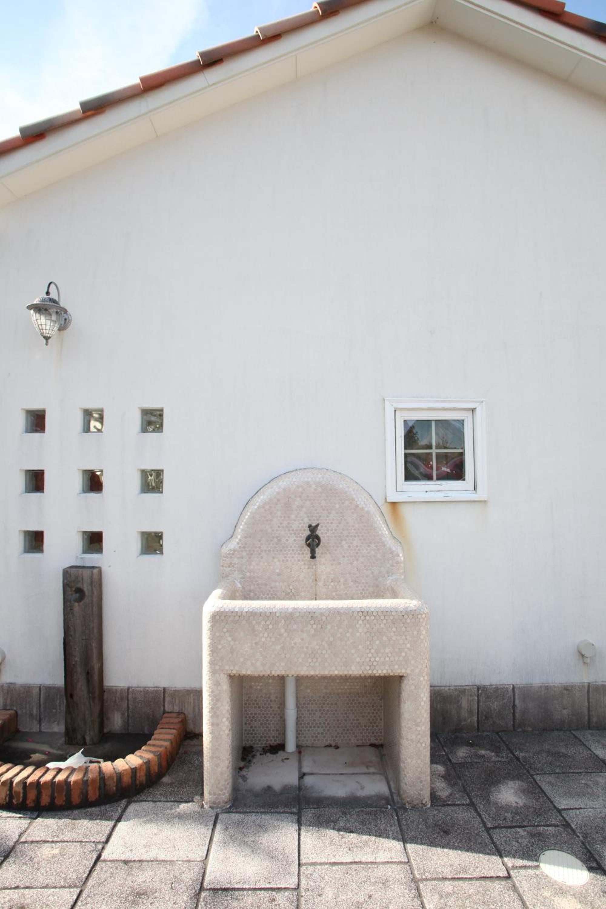 Three-Bedroom Villa - Photo 31