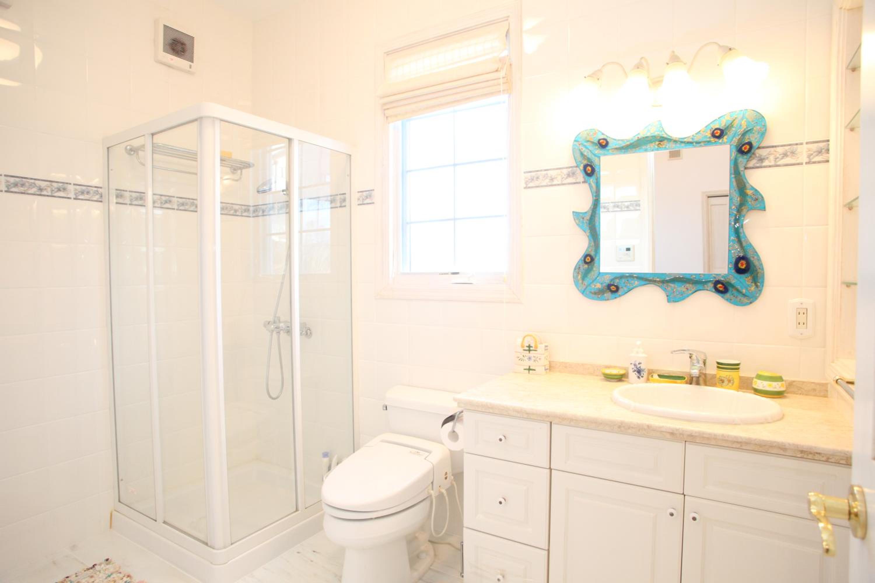 Three-Bedroom Villa - Photo 29