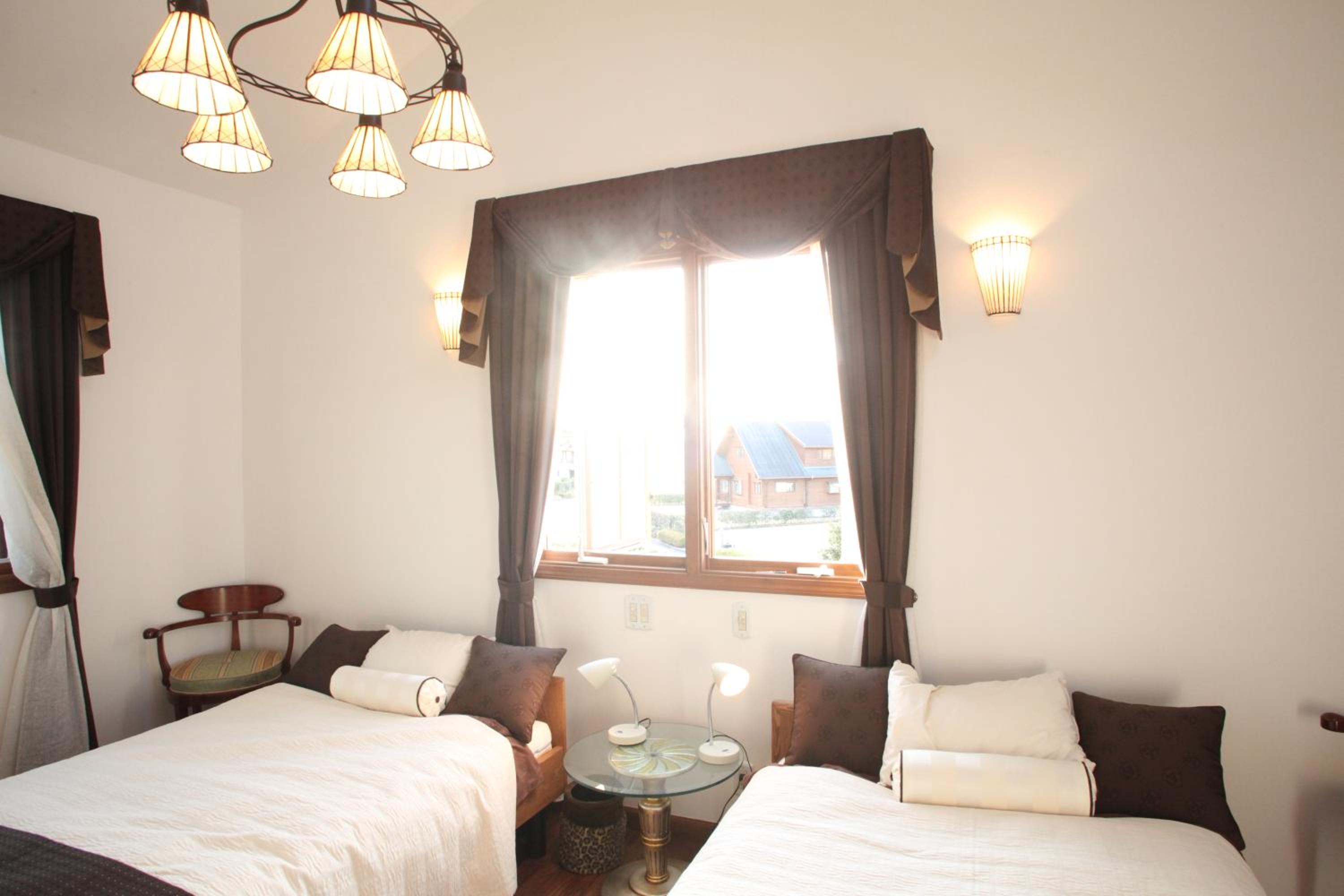 Three-Bedroom Villa - Photo 21