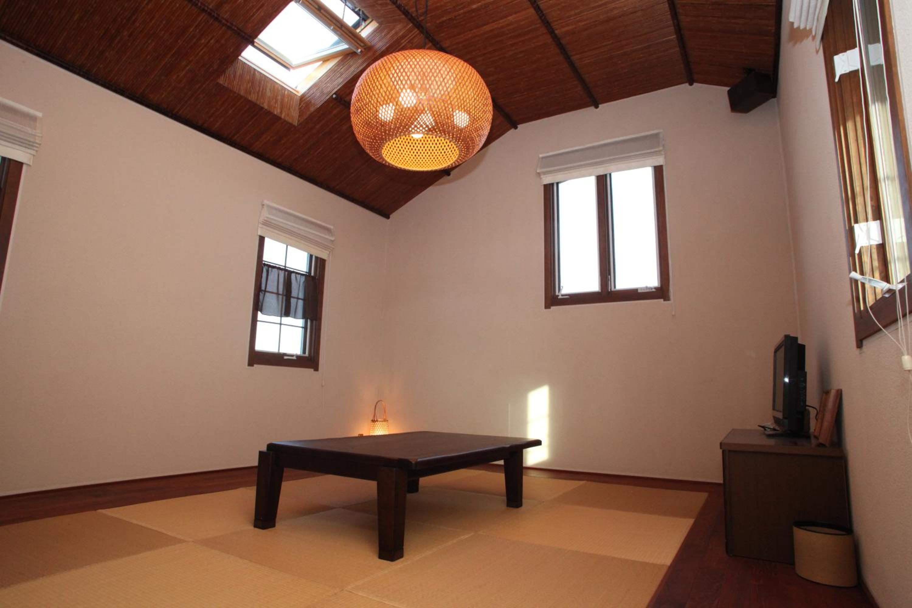 Three-Bedroom Villa - Photo 17