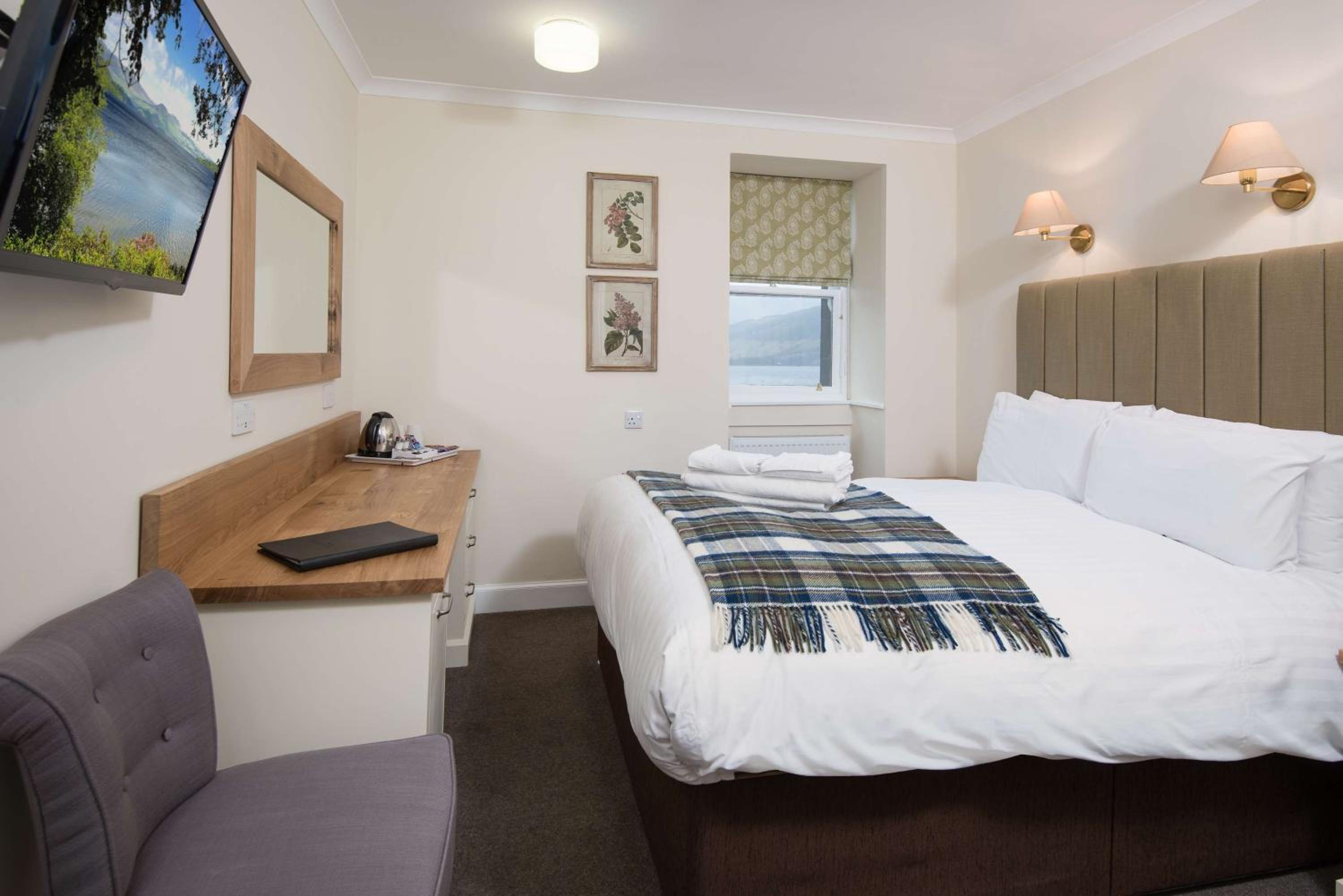 Double Room with View - Non-Smoking photo 3