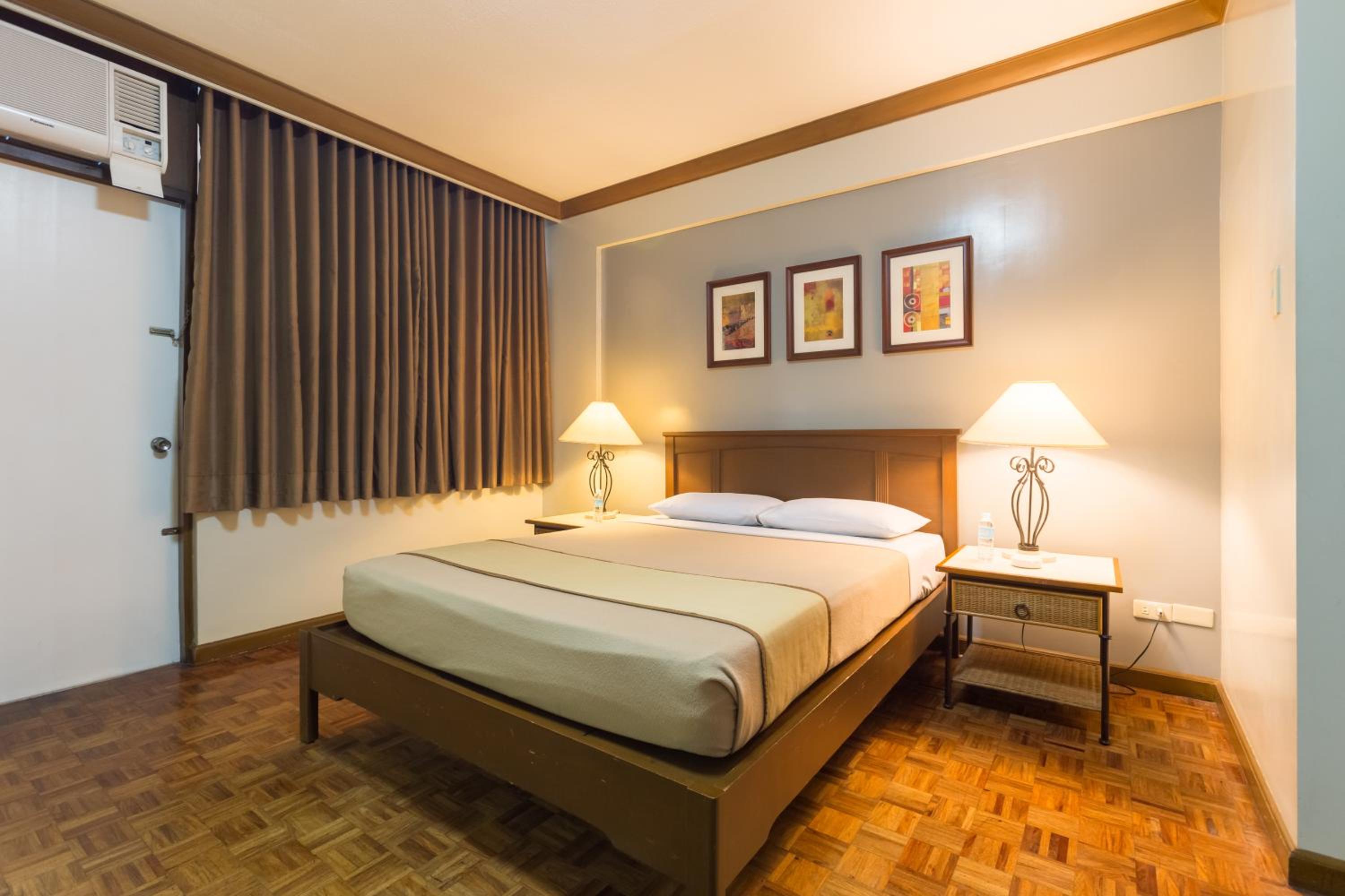 One-Bedroom Suite