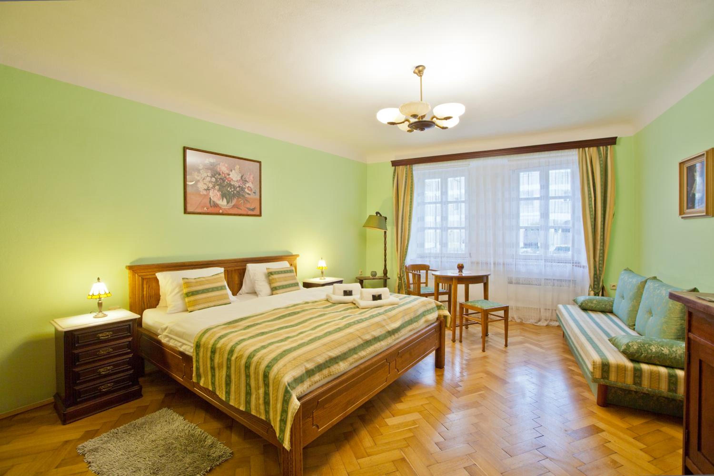 Double Room with Sofa Bed photo 1
