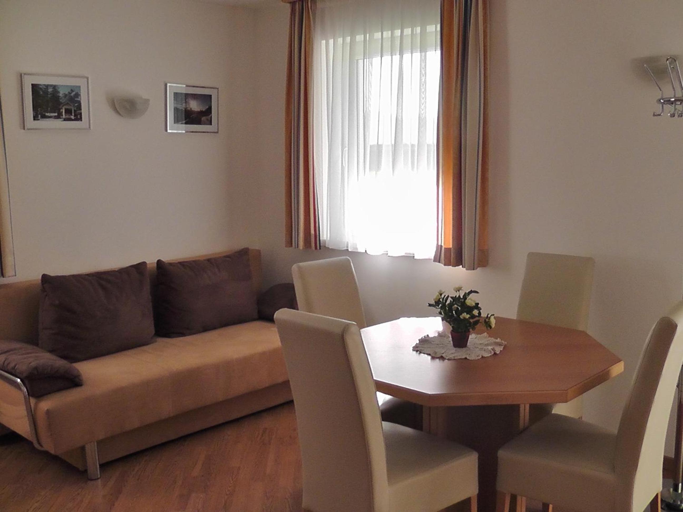 One-Bedroom Apartment with Balcony photo 1