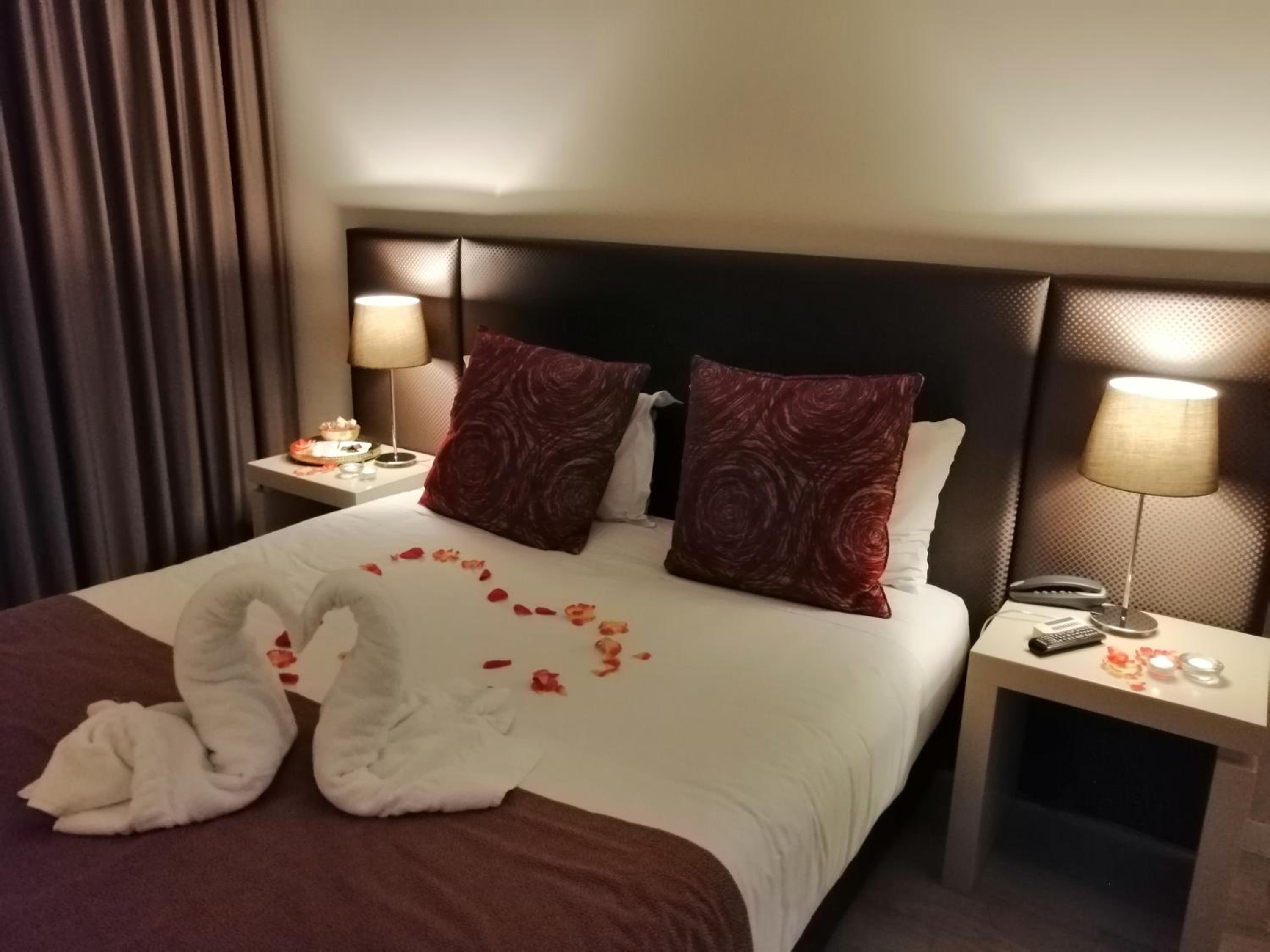 Double Room with Romantic Package