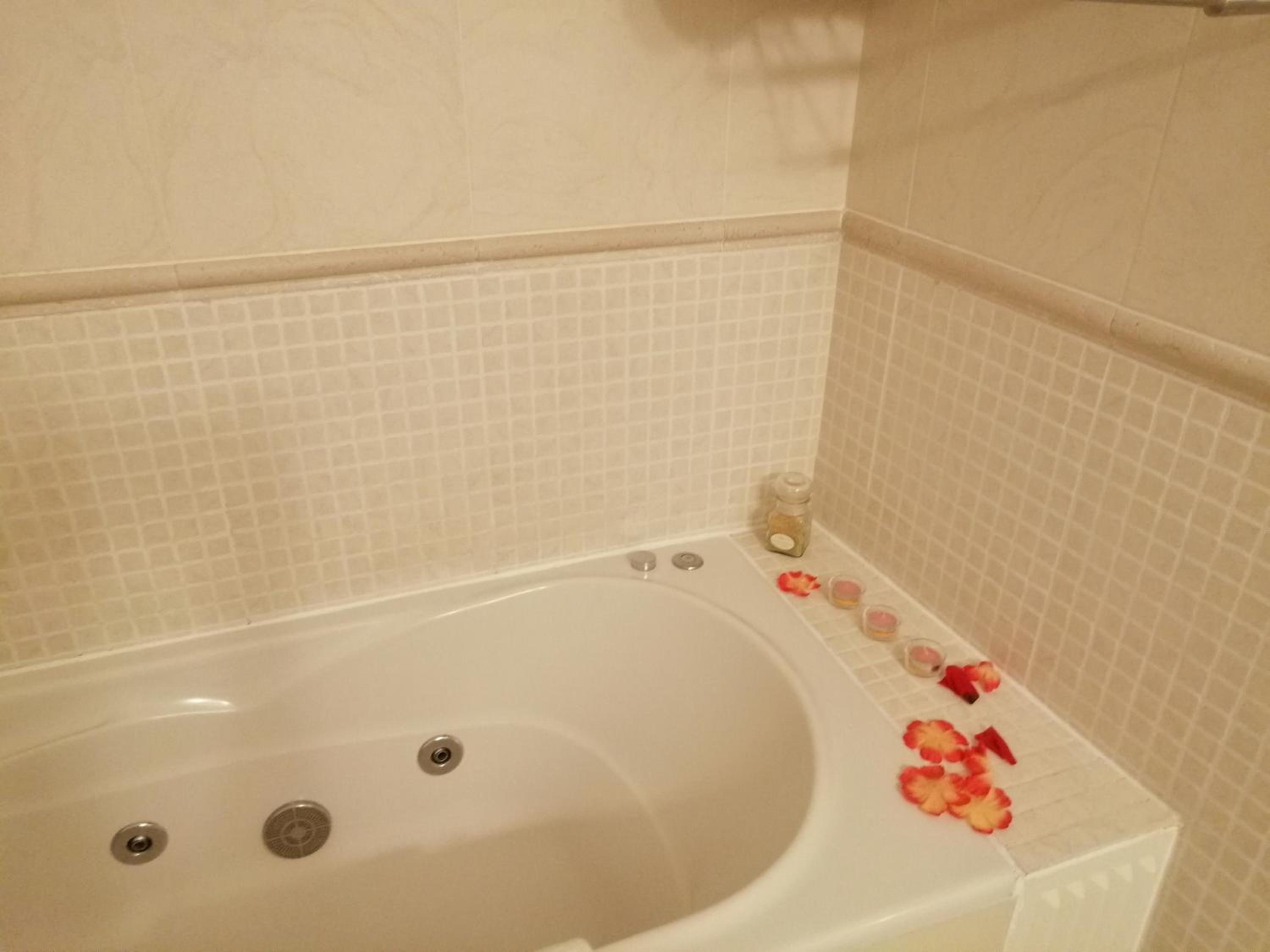 Superior Double Room with Romantic Package photo 2