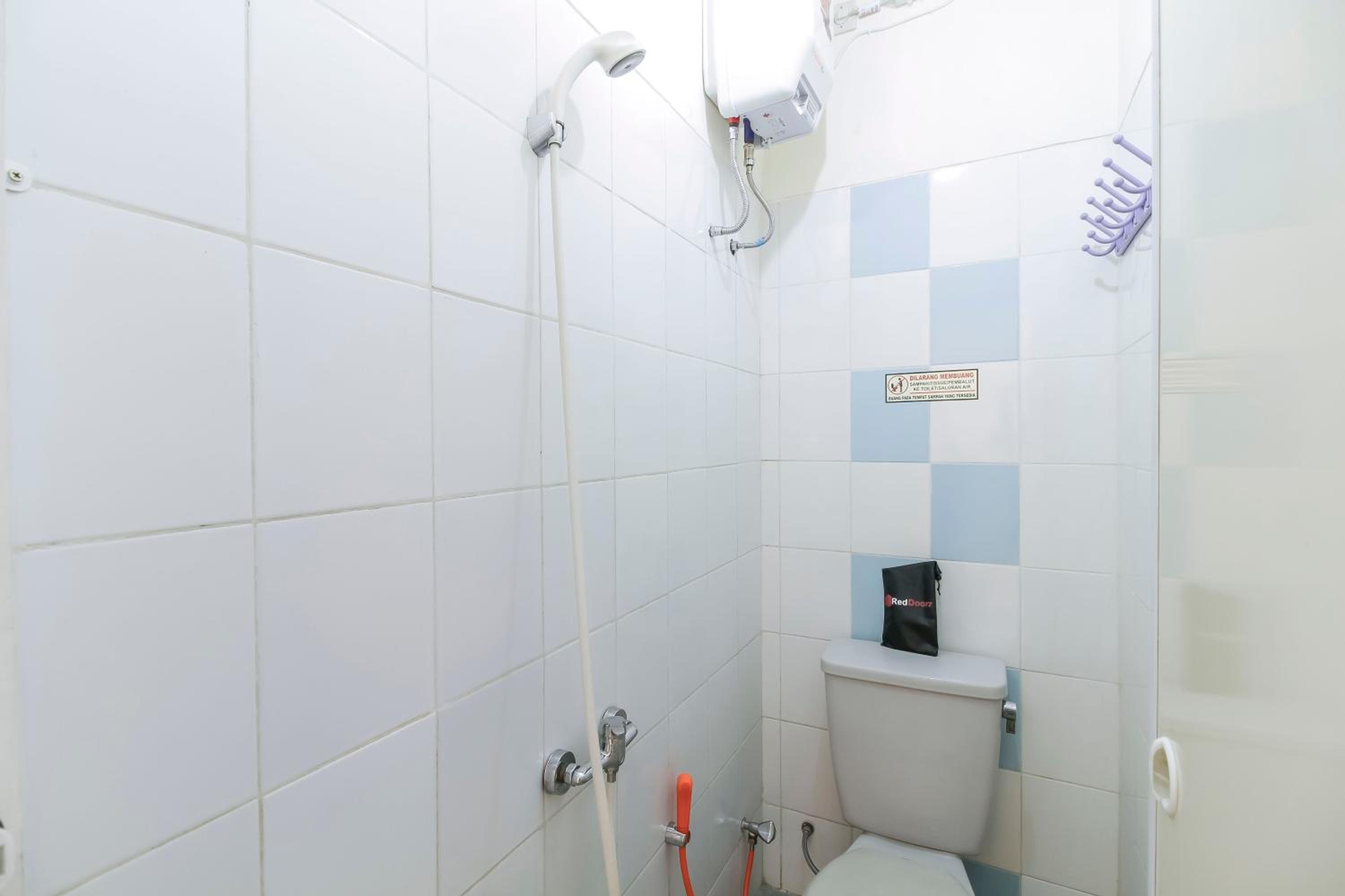 Double Room - Photo 4