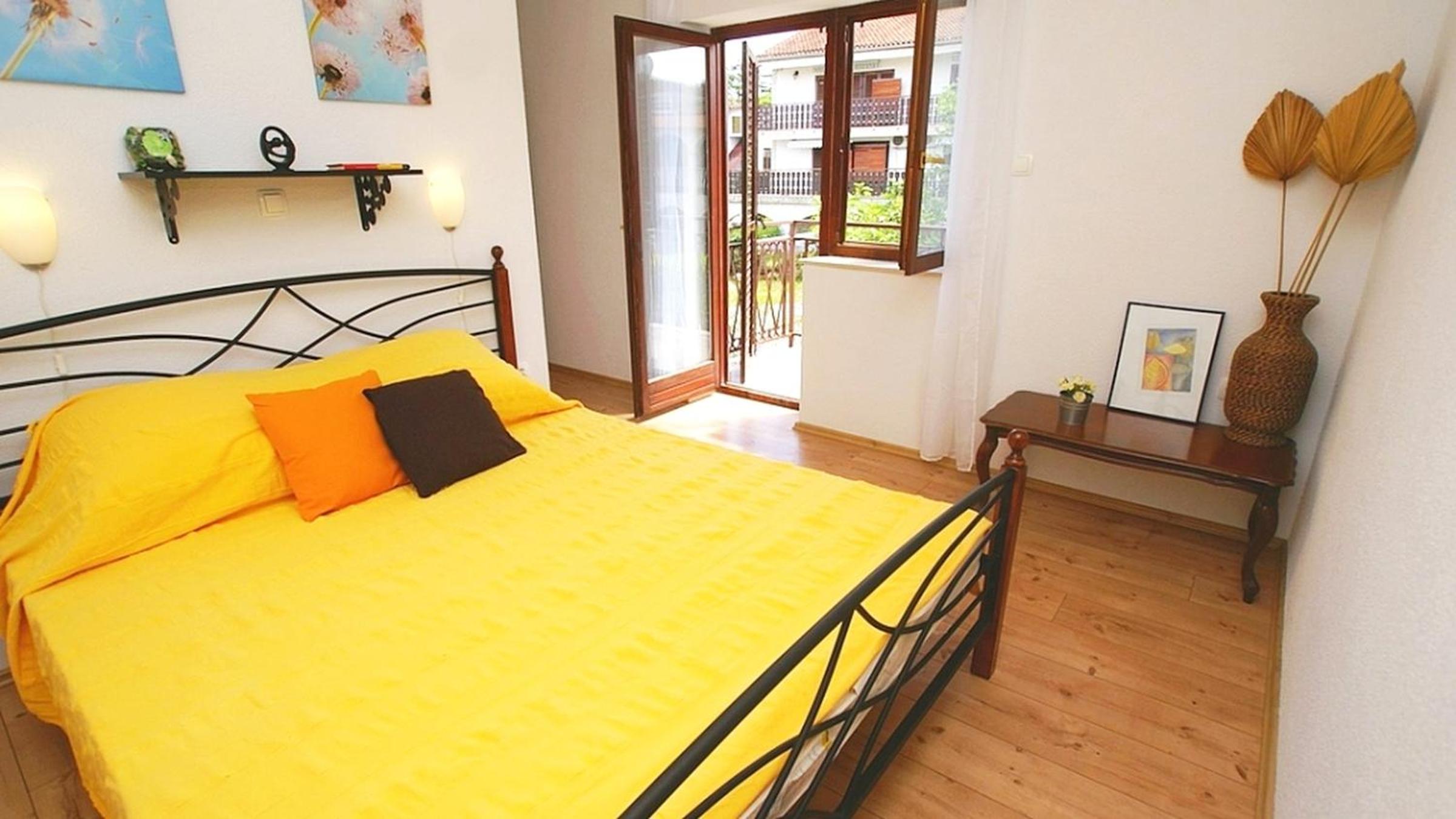 Apartment with Balcony